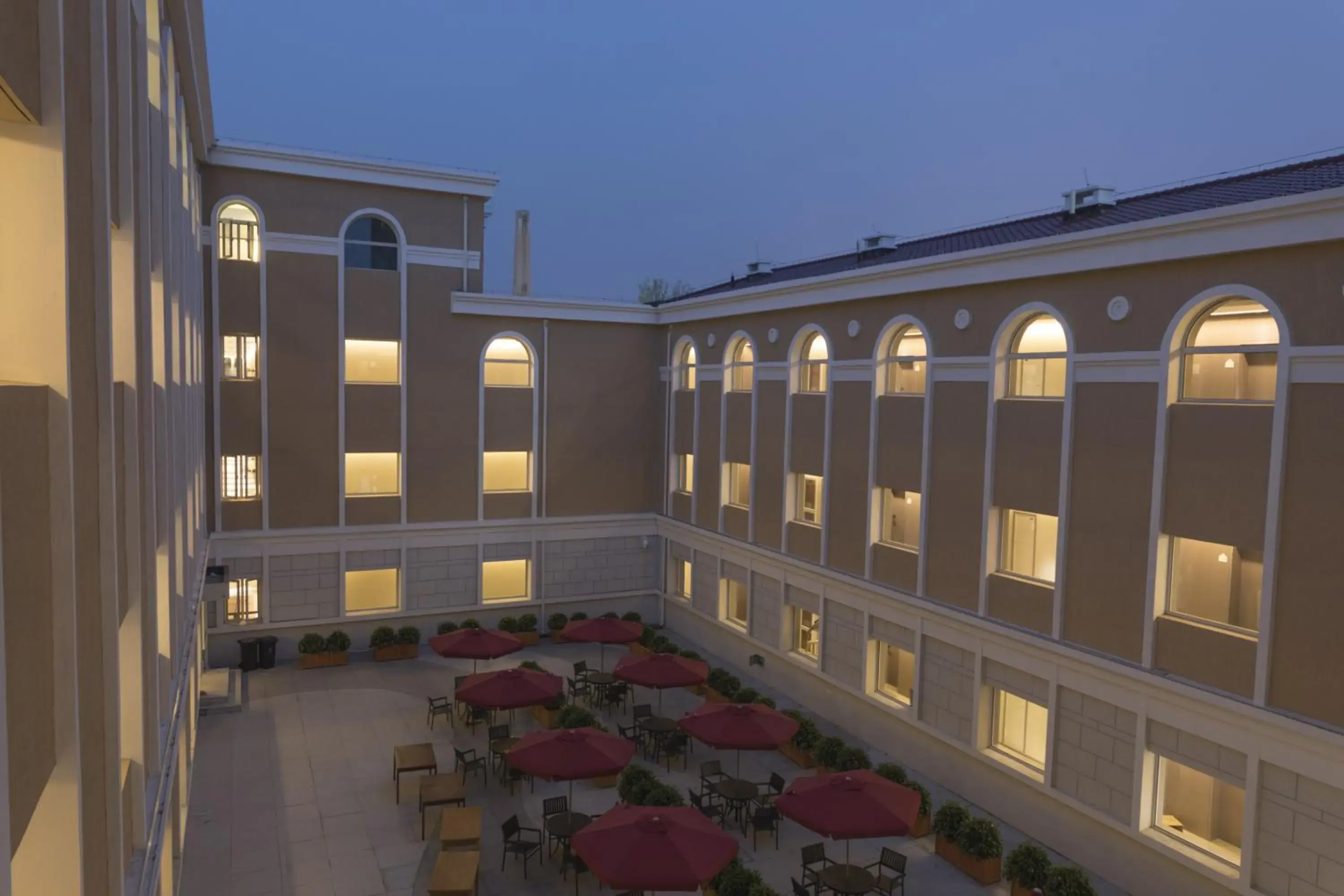 Property building in Holiday Inn Express Beijing Badaling by IHG Property building in Holiday Inn Express Beijing Badaling by IHG