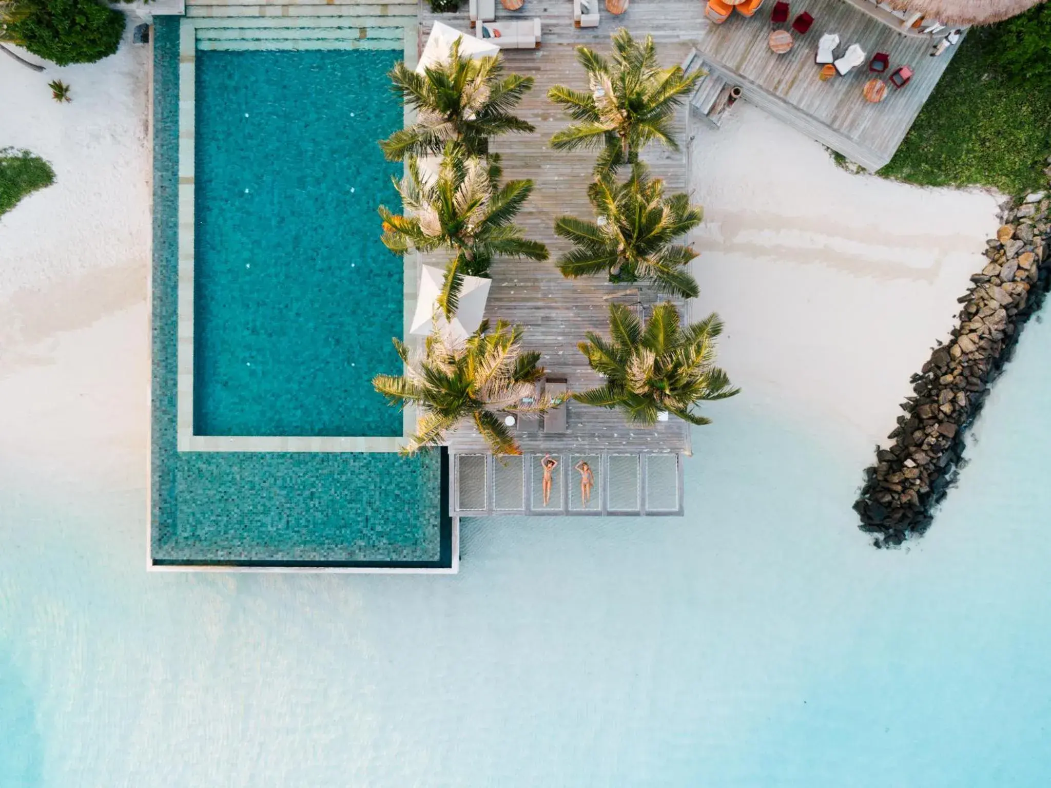 Restaurant/places to eat in Intercontinental Maldives Maamunagau Resort with Club benefits by IHG Restaurant/places to eat in Intercontinental Maldives Maamunagau Resort with Club benefits by IHG