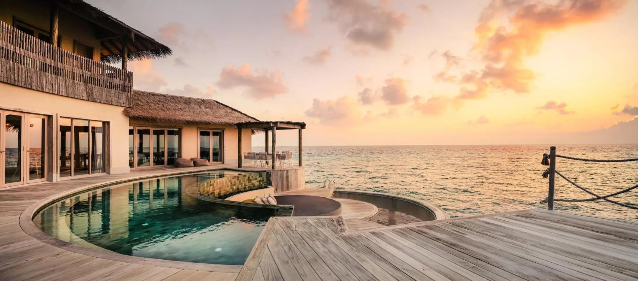 Photo of the whole room in Intercontinental Maldives Maamunagau Resort with Club benefits by IHG