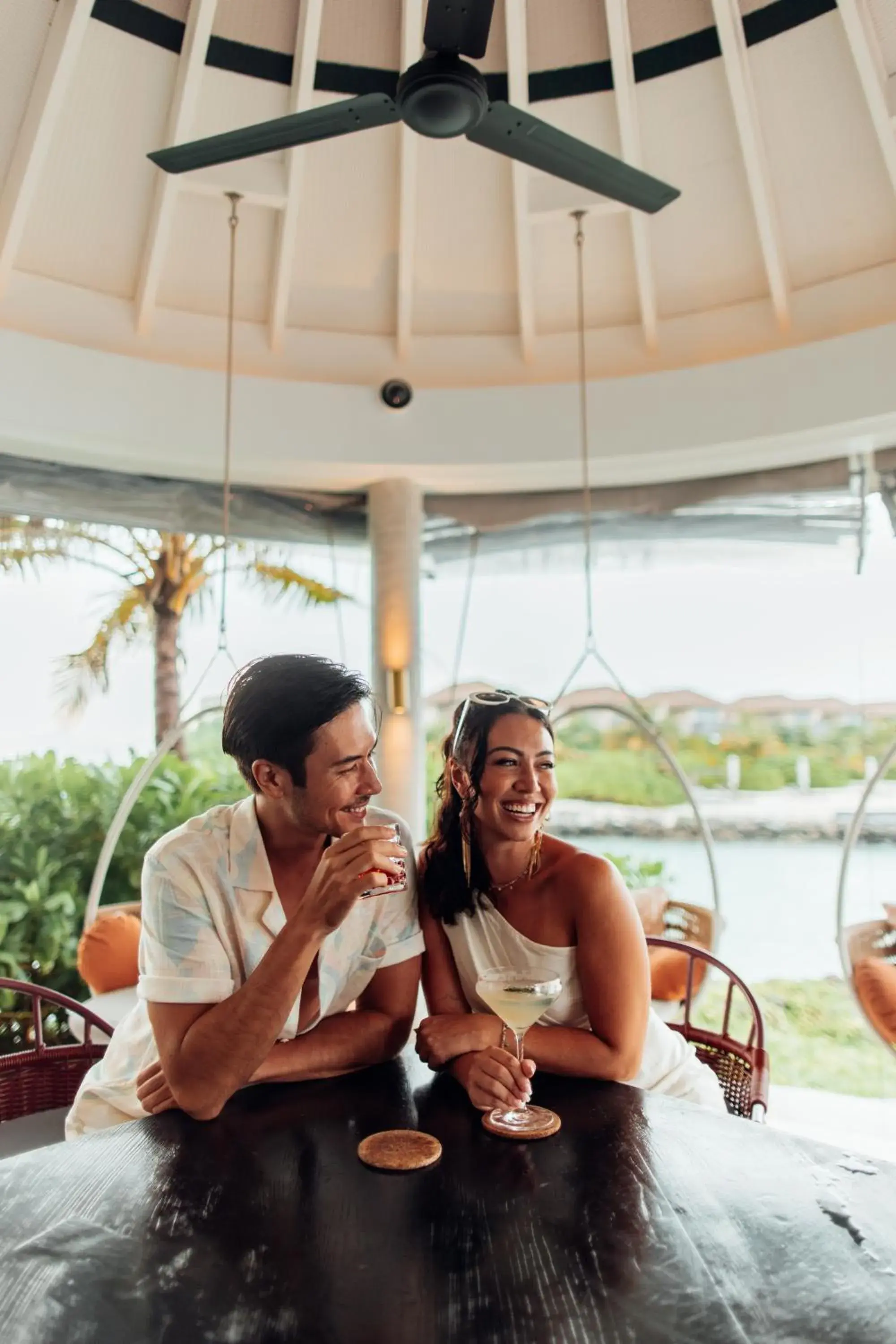 Restaurant/places to eat in Intercontinental Maldives Maamunagau Resort with Club benefits by IHG Restaurant/places to eat in Intercontinental Maldives Maamunagau Resort with Club benefits by IHG