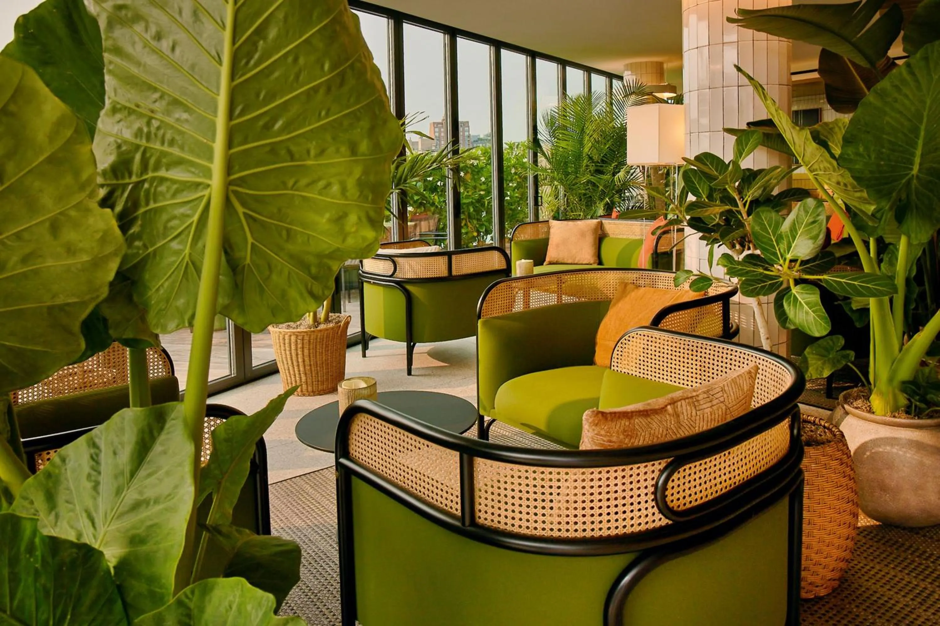 Lounge or bar in Hotel Indigo - Williamsburg - Brooklyn by IHG