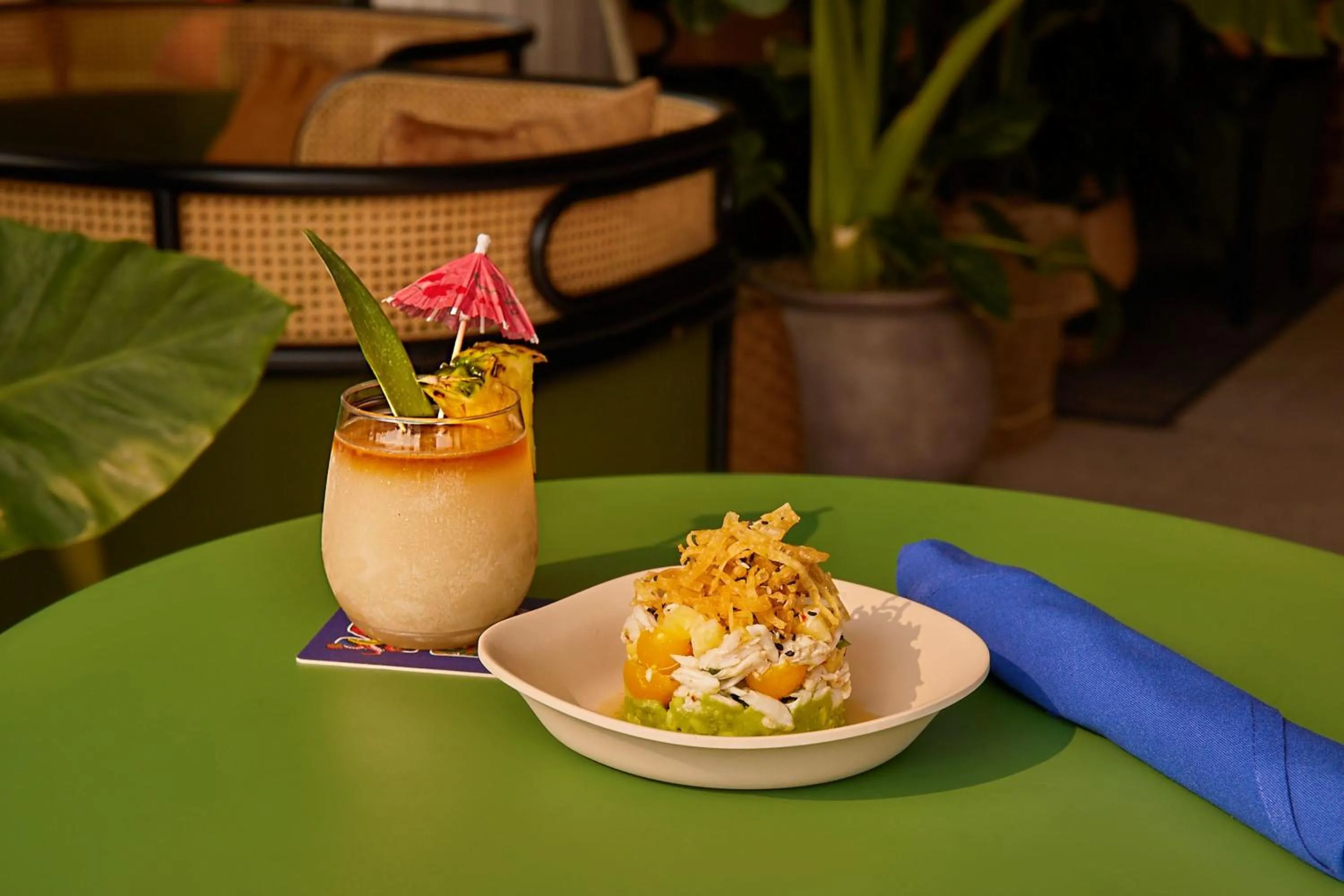 Lounge or bar in Hotel Indigo - Williamsburg - Brooklyn by IHG