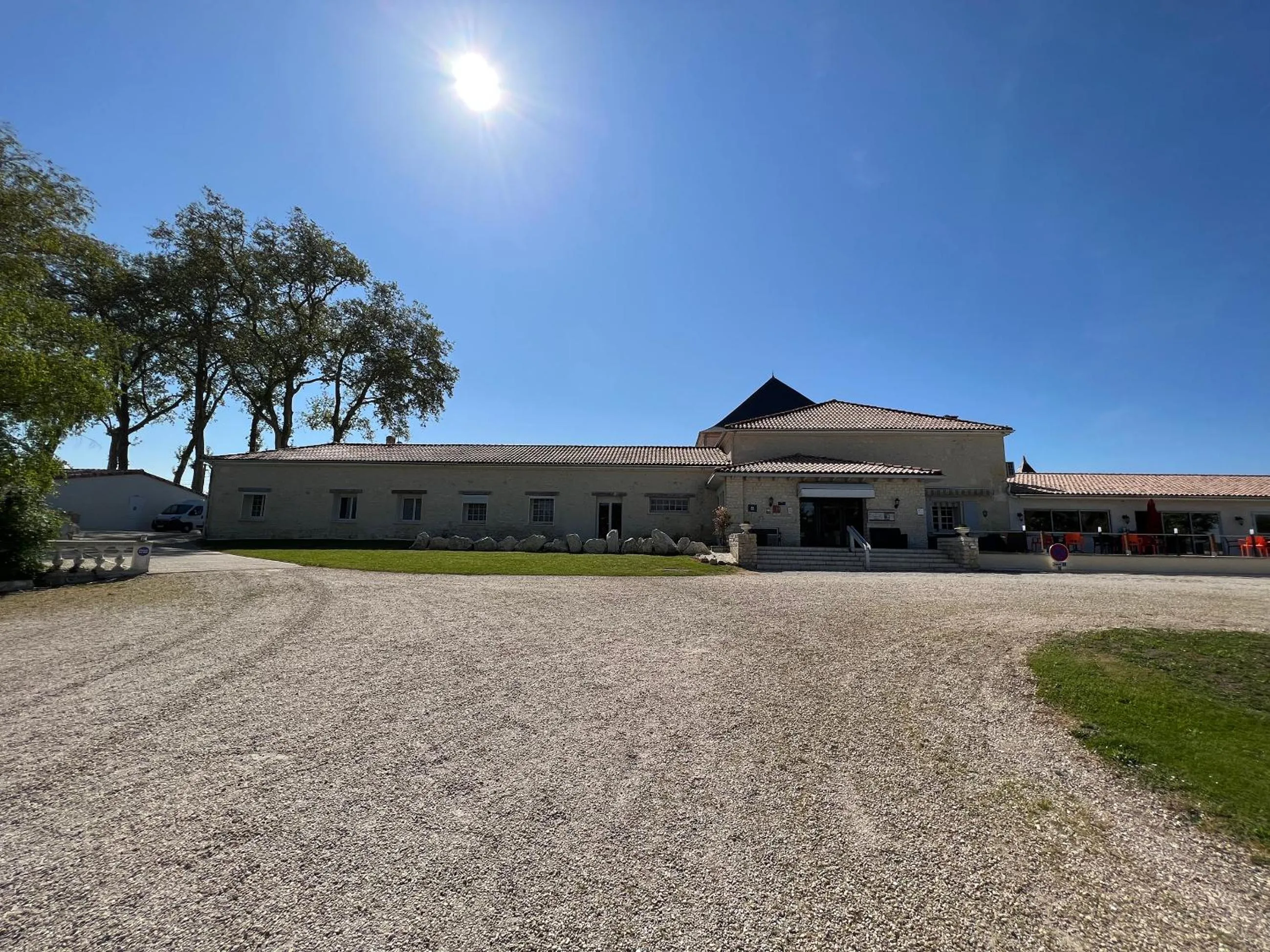 Property building in Domaine de Roullet