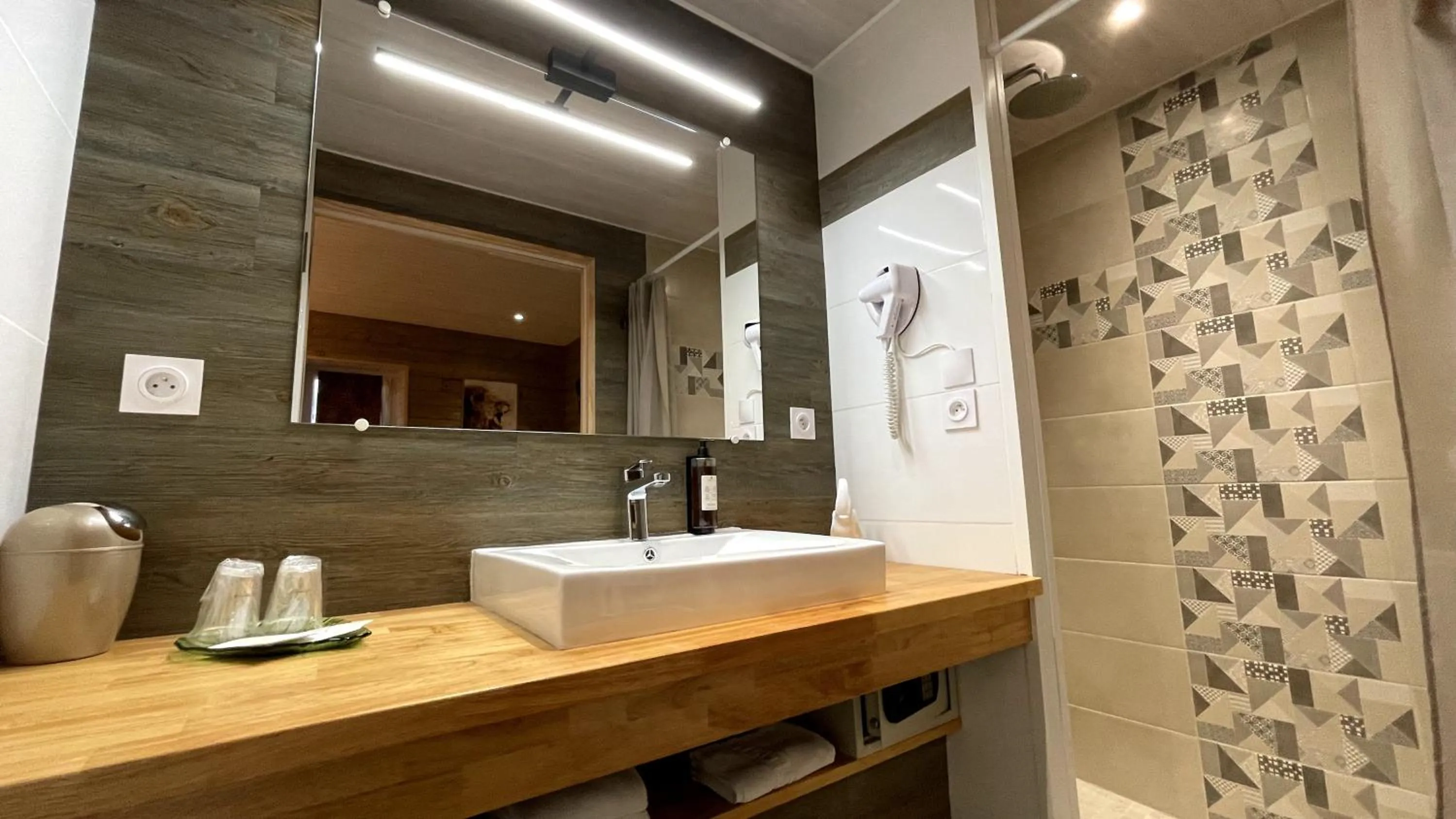 Bathroom in Domaine de Roullet