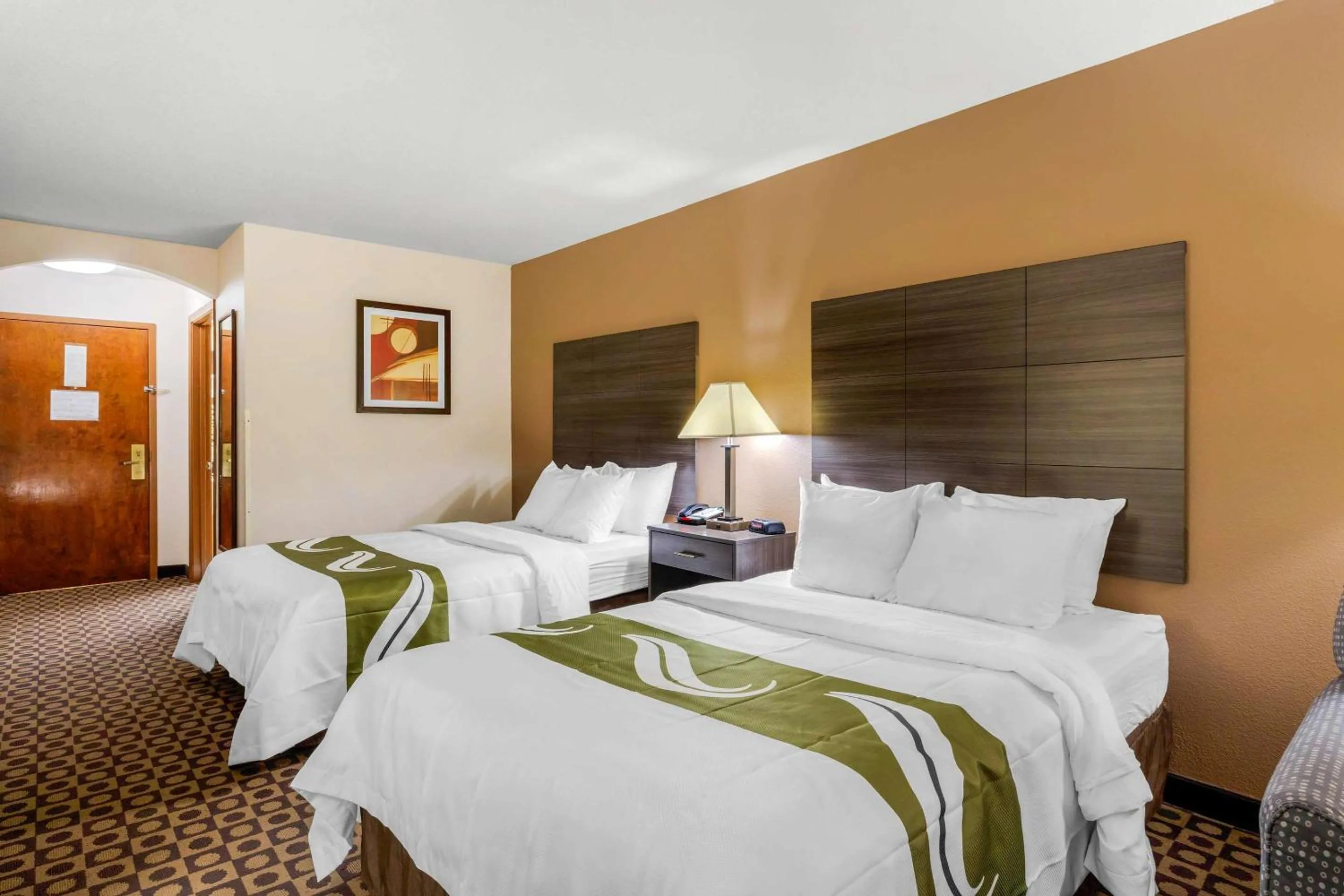 Bedroom, Bed in Quality Inn High Point - Archdale