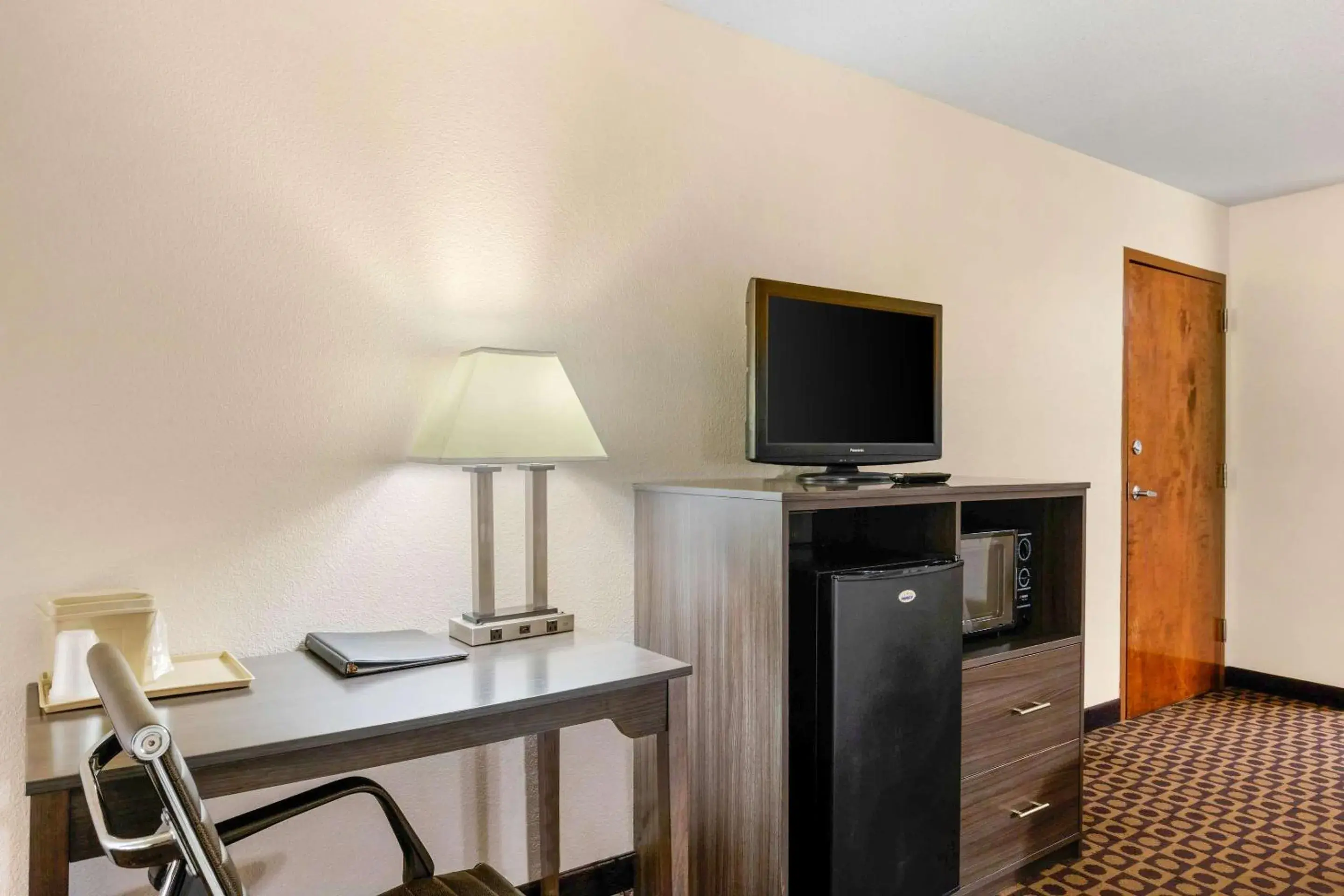 Bedroom in Quality Inn High Point - Archdale Bedroom in Quality Inn High Point - Archdale