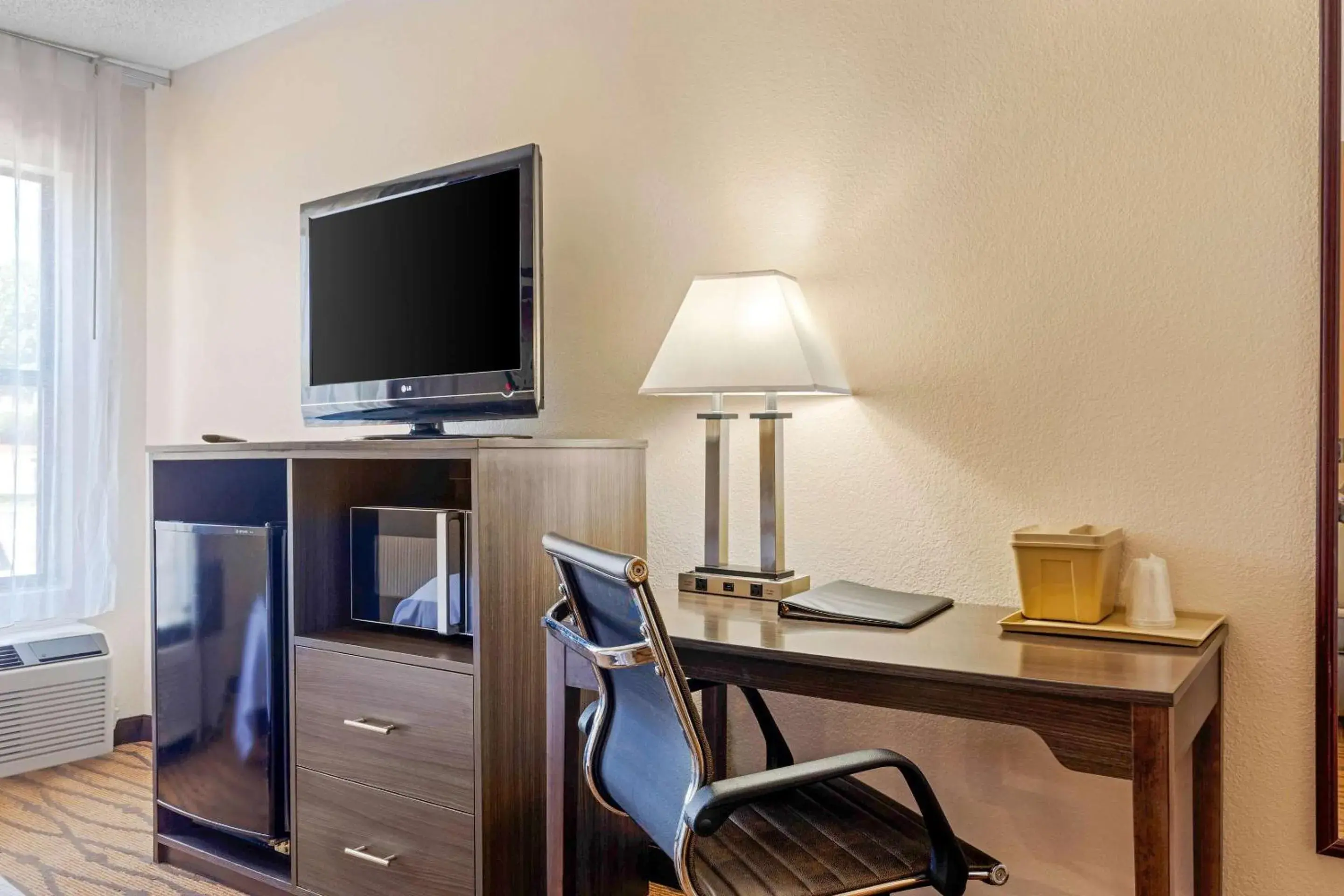 Bedroom in Quality Inn High Point - Archdale Bedroom in Quality Inn High Point - Archdale