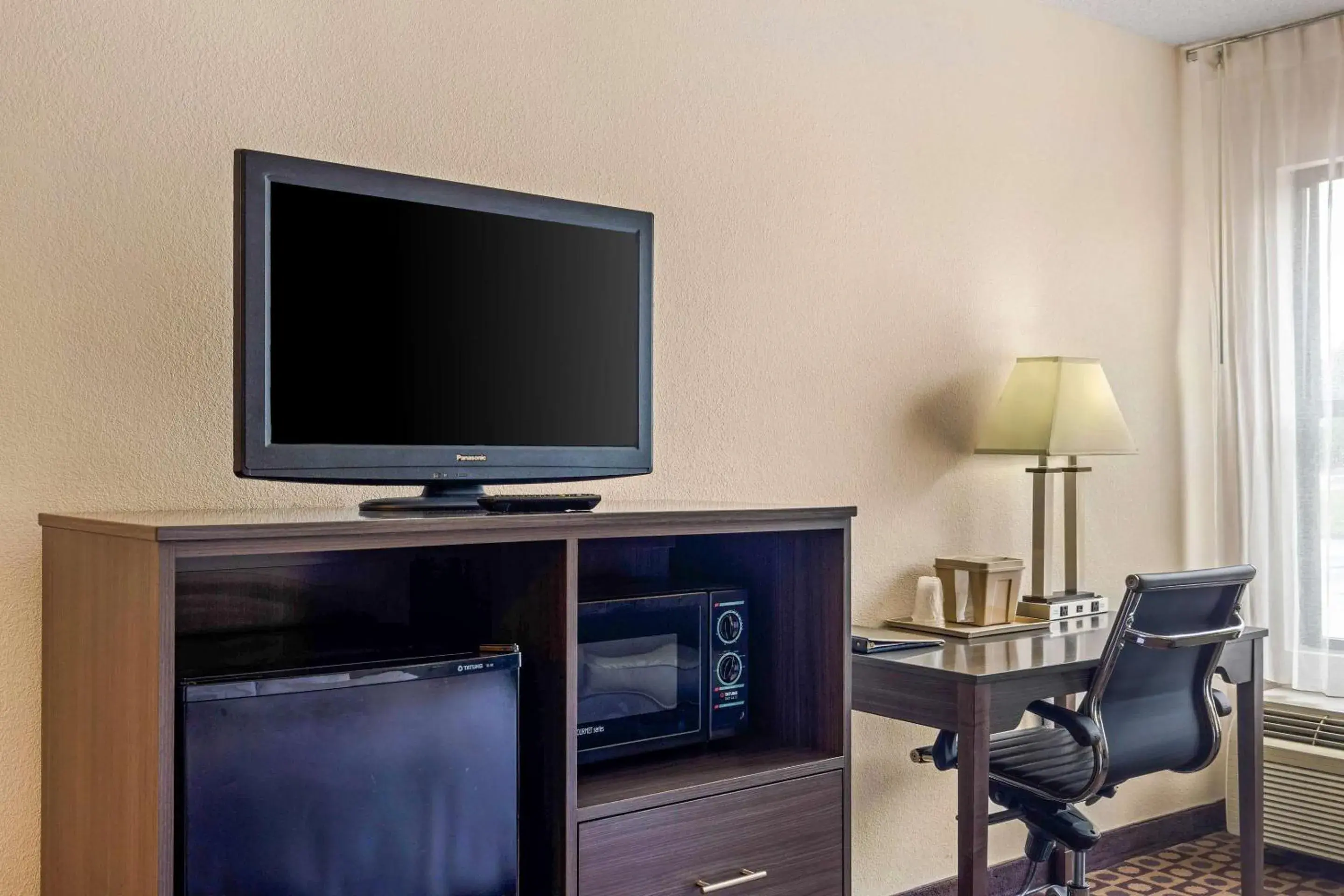 Bedroom in Quality Inn High Point - Archdale Bedroom in Quality Inn High Point - Archdale
