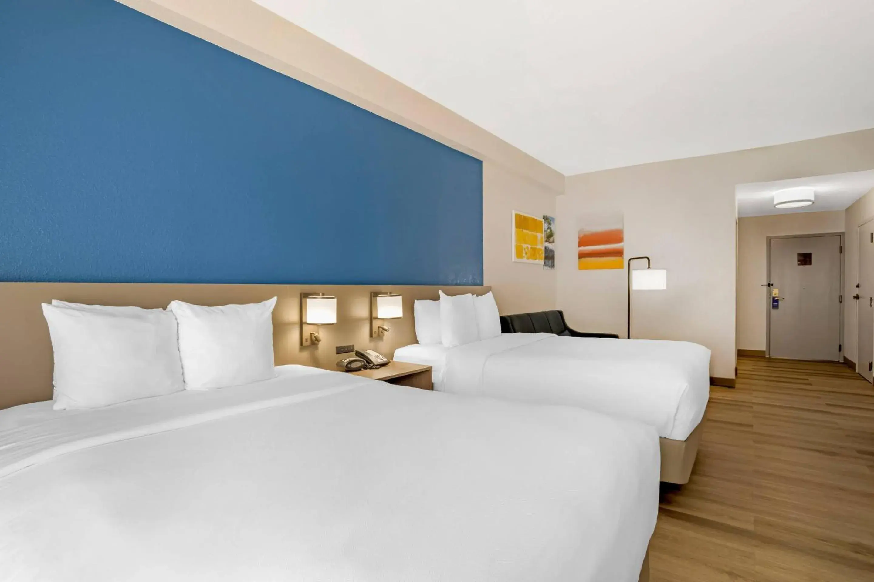 Bedroom, Bed in Comfort Suites Gastonia - Charlotte Bedroom, Bed in Comfort Suites Gastonia - Charlotte