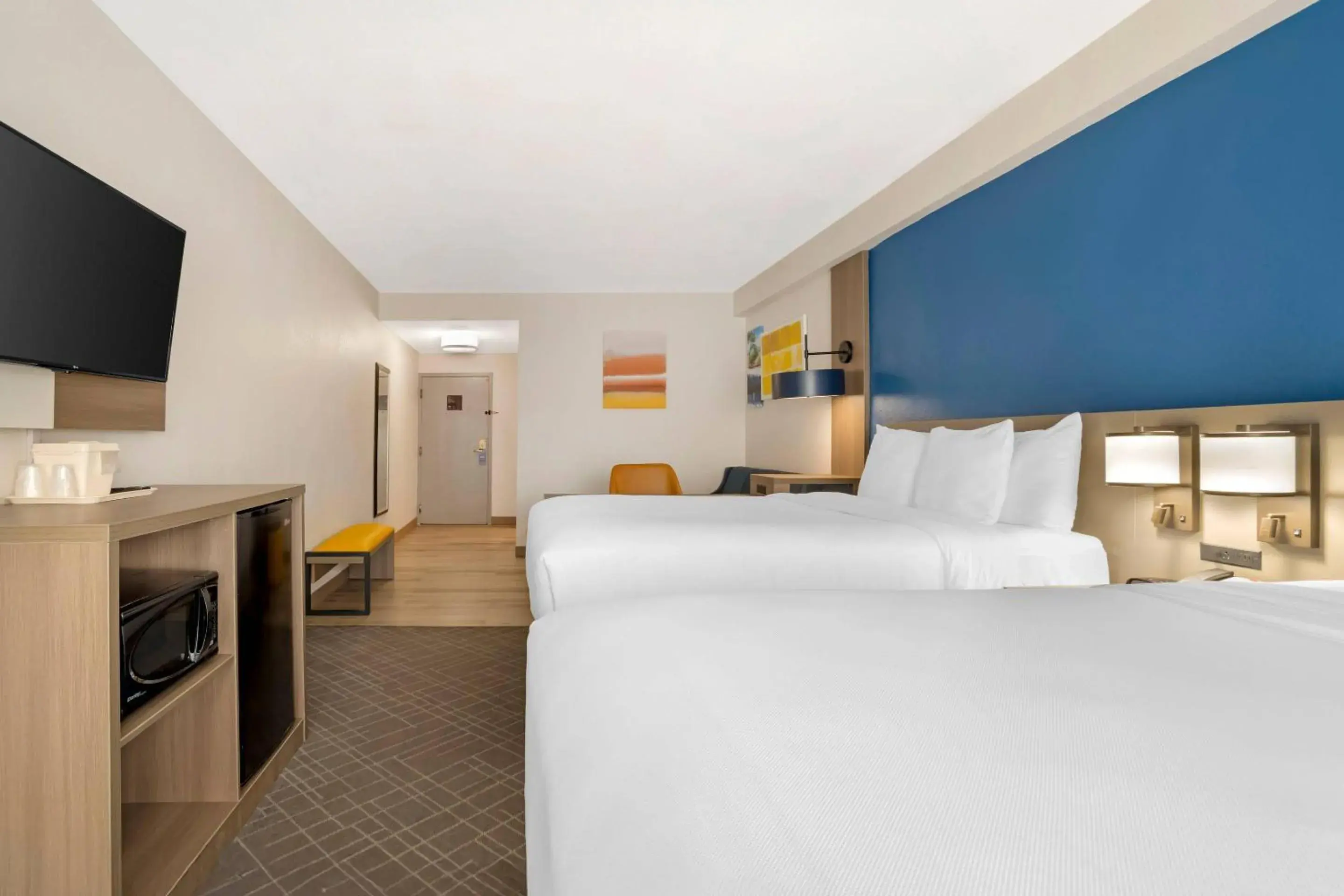 Bedroom, Bed in Comfort Suites Gastonia - Charlotte Bedroom, Bed in Comfort Suites Gastonia - Charlotte