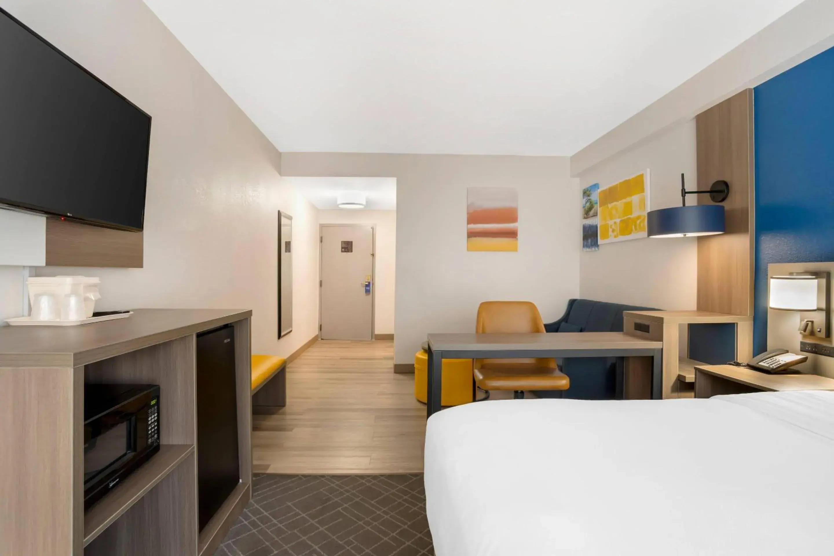 Bedroom, Bed in Comfort Suites Gastonia - Charlotte Bedroom, Bed in Comfort Suites Gastonia - Charlotte