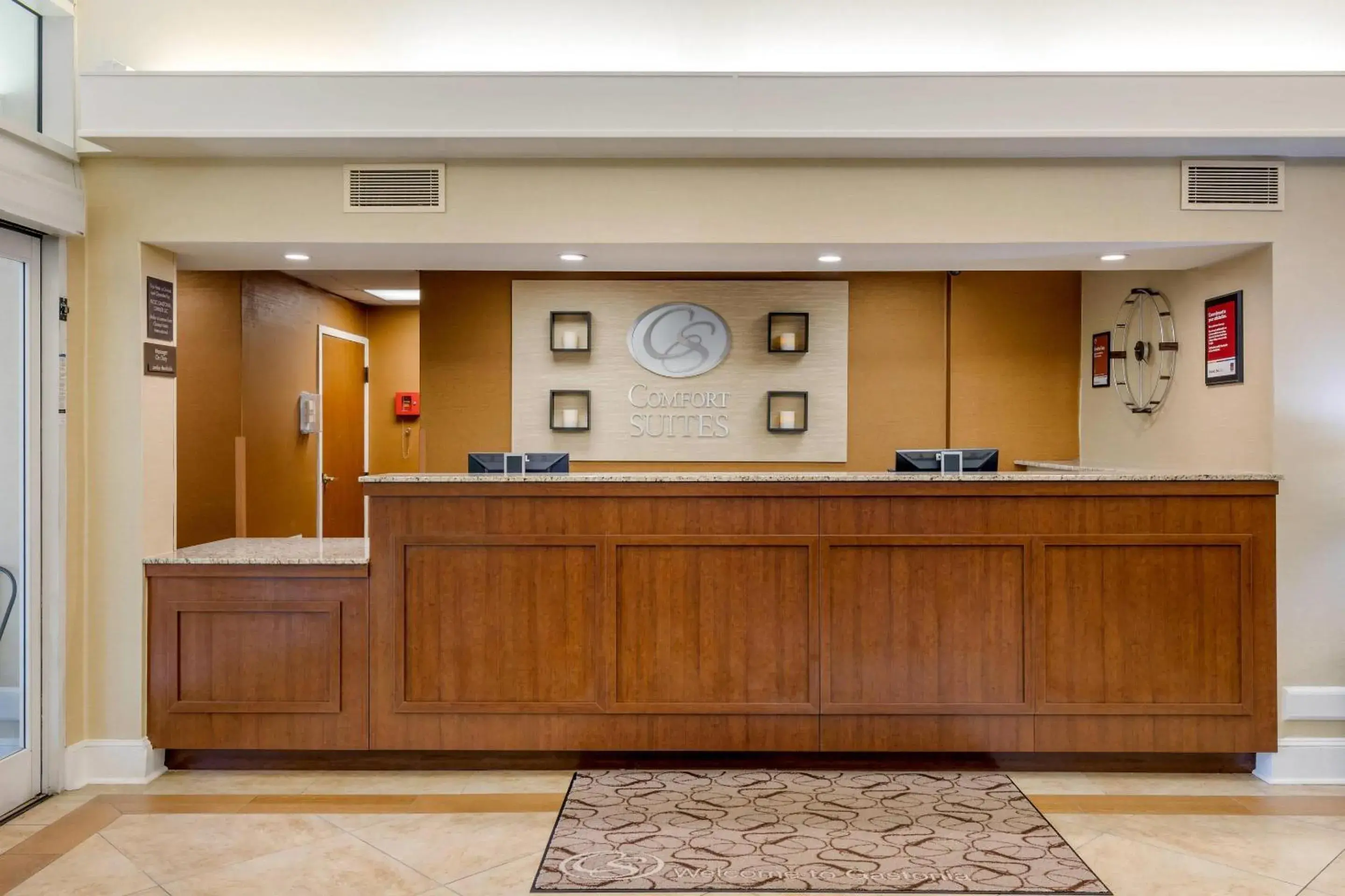 Lobby or reception in Comfort Suites Gastonia - Charlotte Lobby or reception in Comfort Suites Gastonia - Charlotte