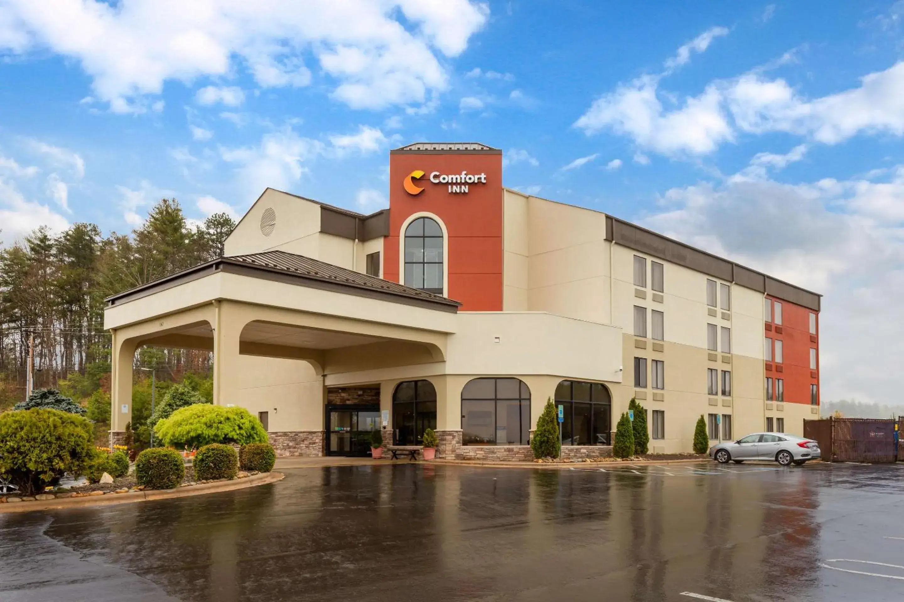 Property building in Comfort Inn Mars Hill Property building in Comfort Inn Mars Hill