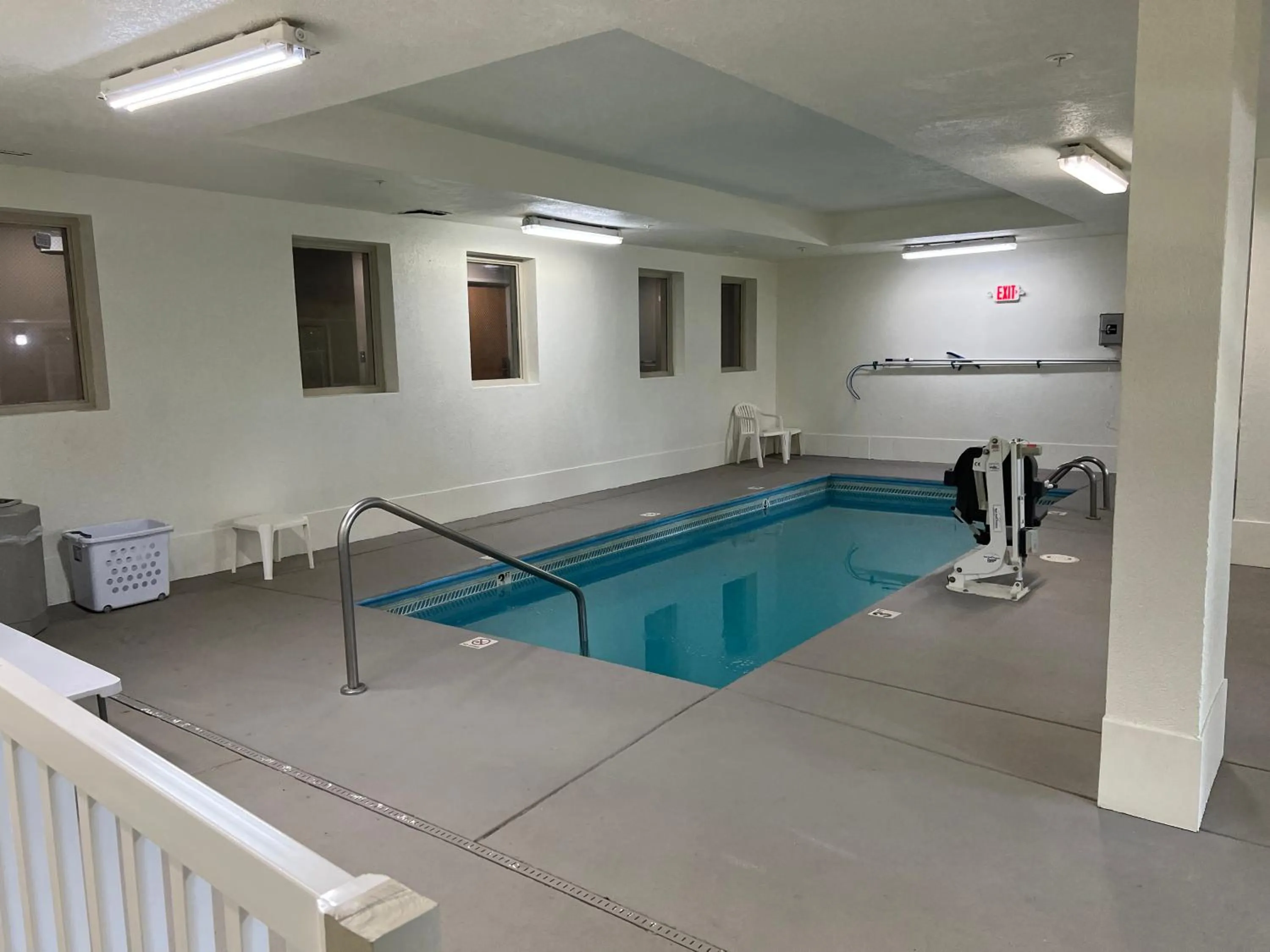 Swimming pool in Sleep Inn Northlake