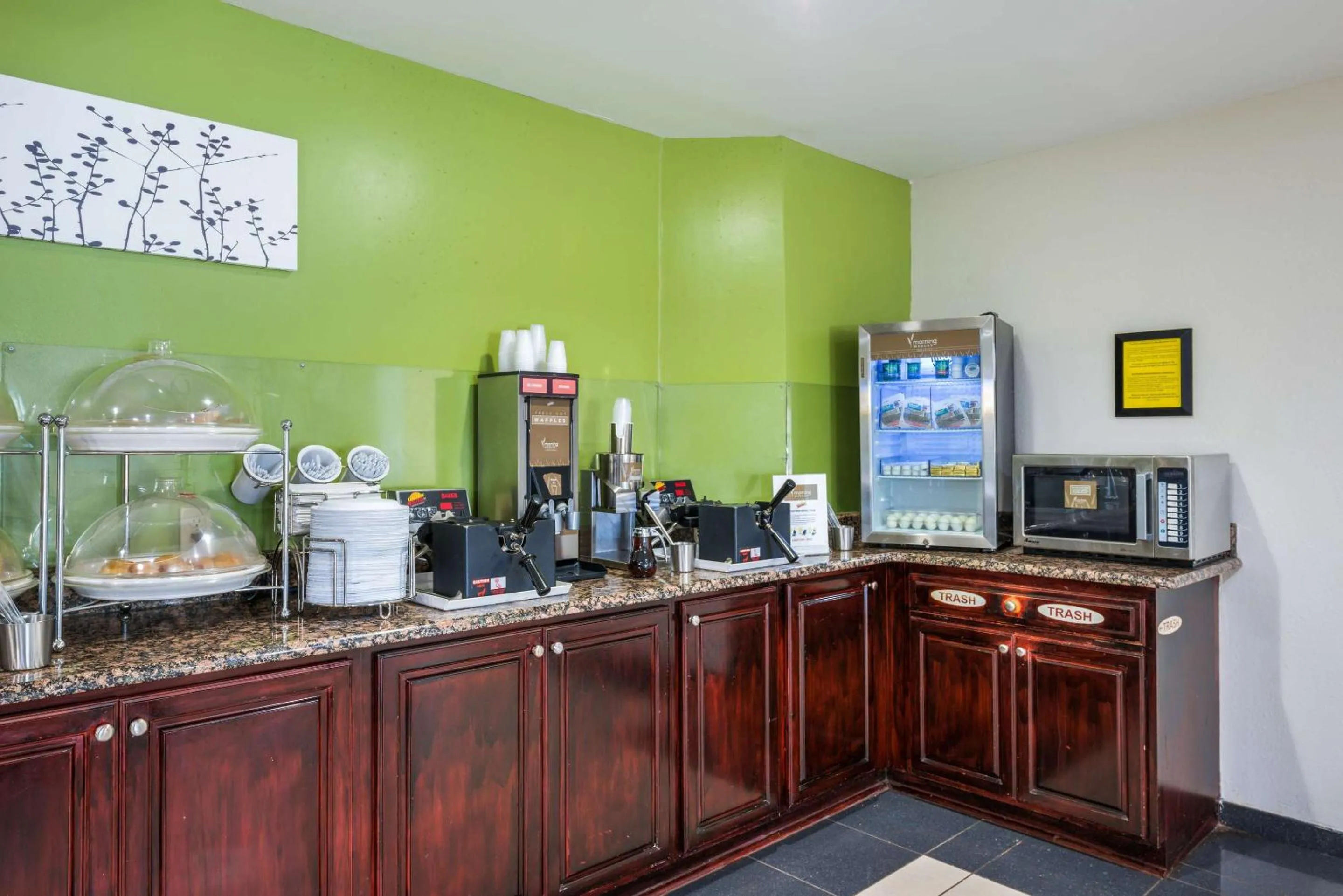 Breakfast in Sleep Inn Statesville I-40