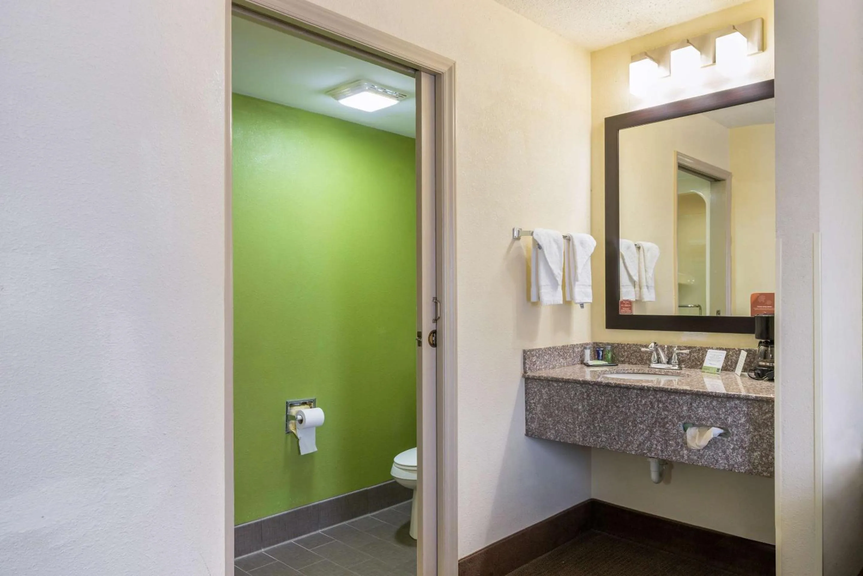 Bedroom in Sleep Inn Statesville I-40