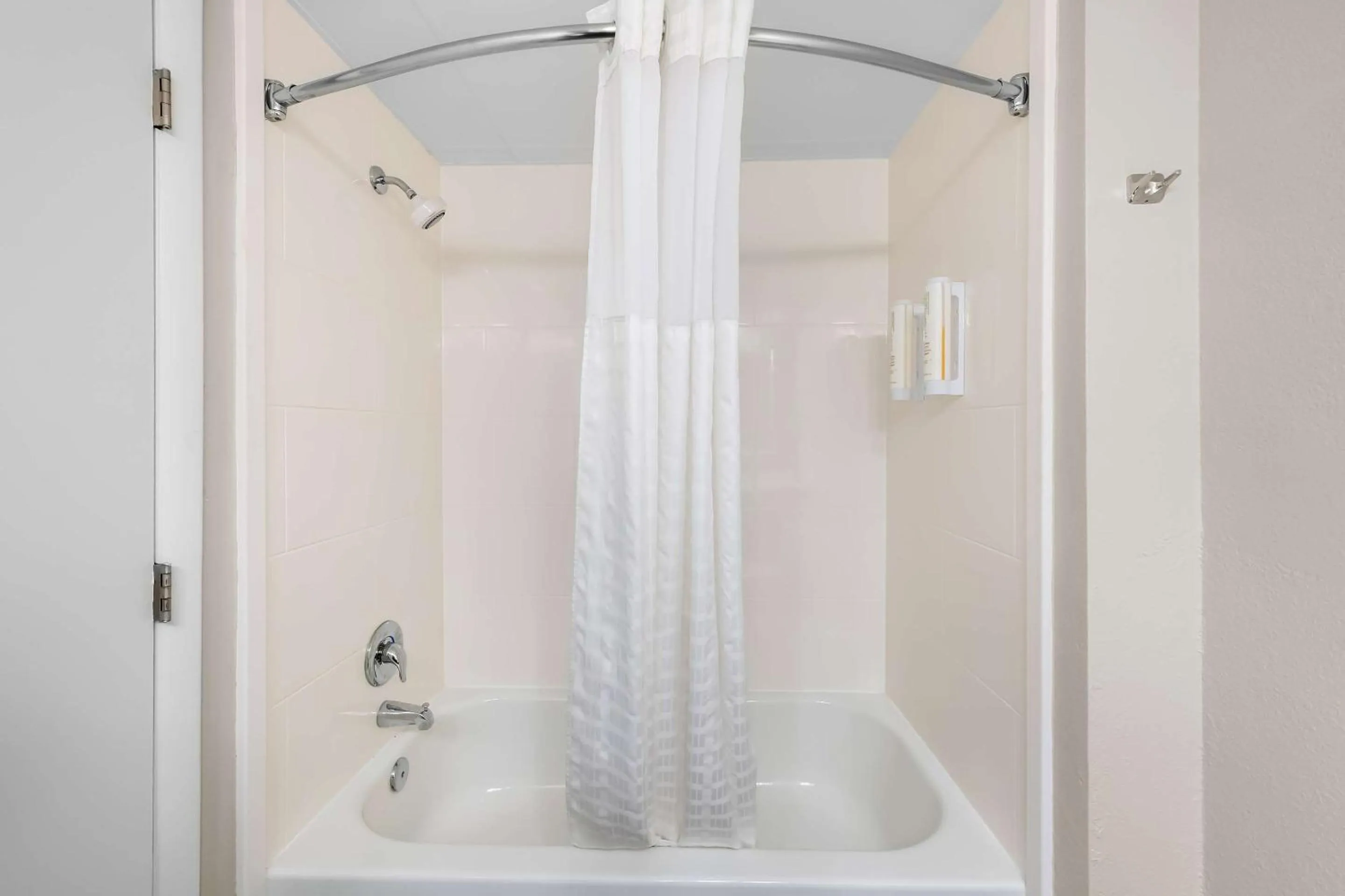 Bedroom in Comfort Inn Apex - Holly Springs