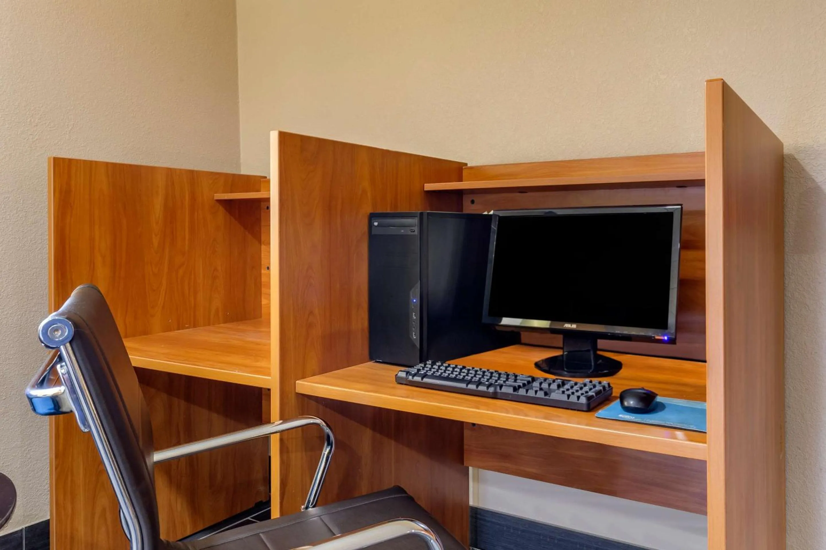 Business facilities in Comfort Inn Apex - Holly Springs