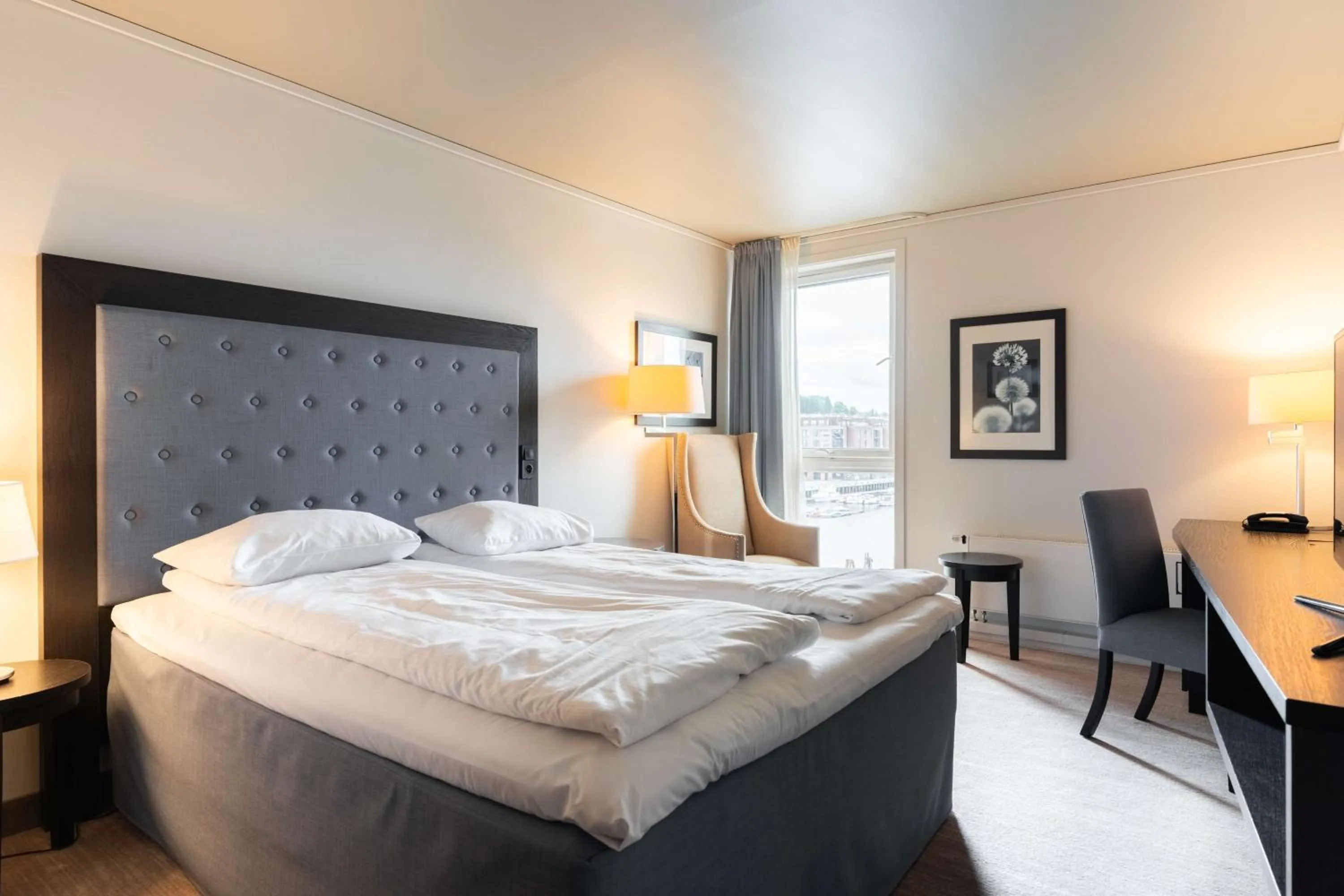 Bedroom, Bed in Scandic Nidelven