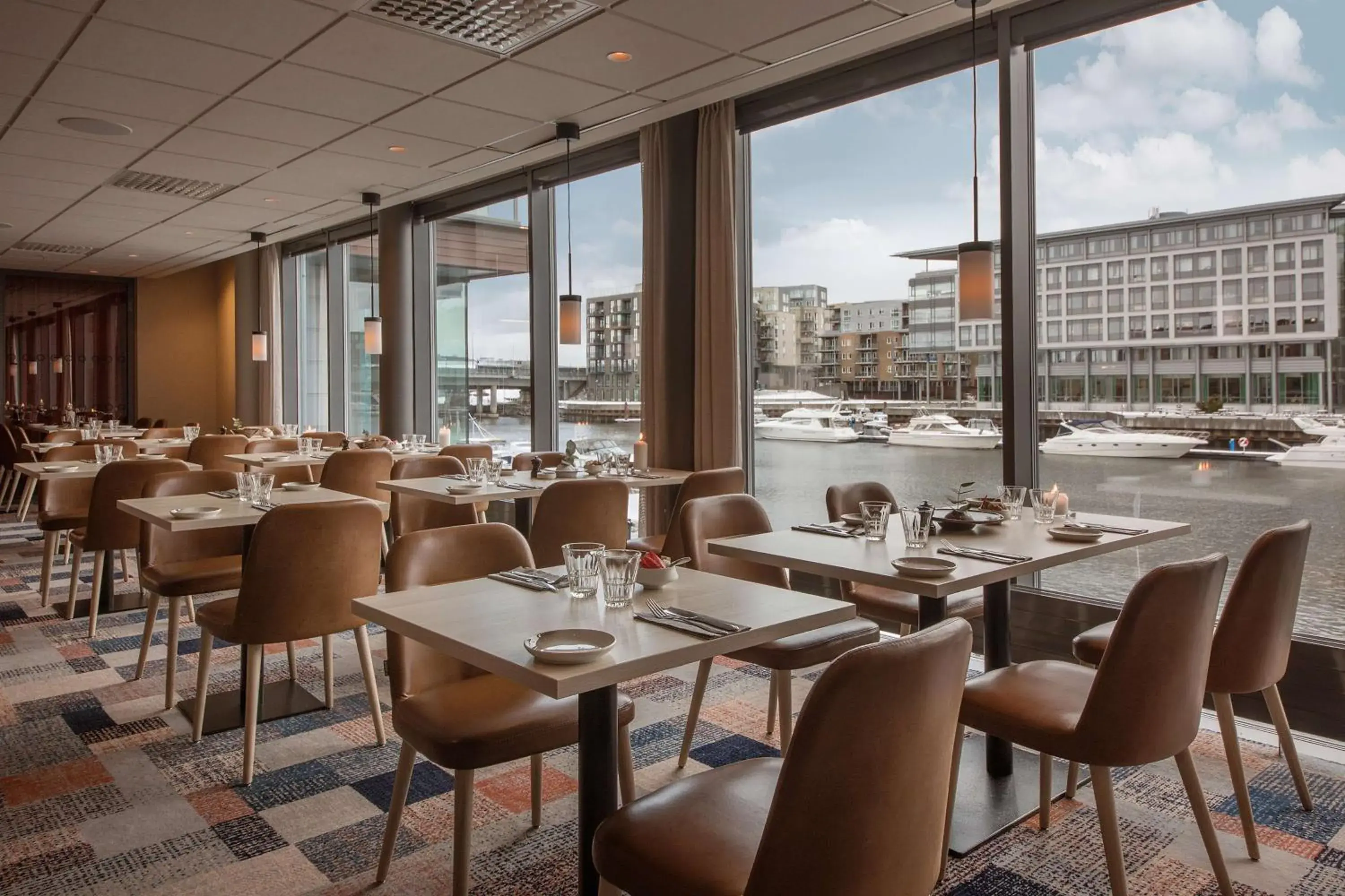Restaurant/places to eat in Scandic Nidelven Restaurant/places to eat in Scandic Nidelven