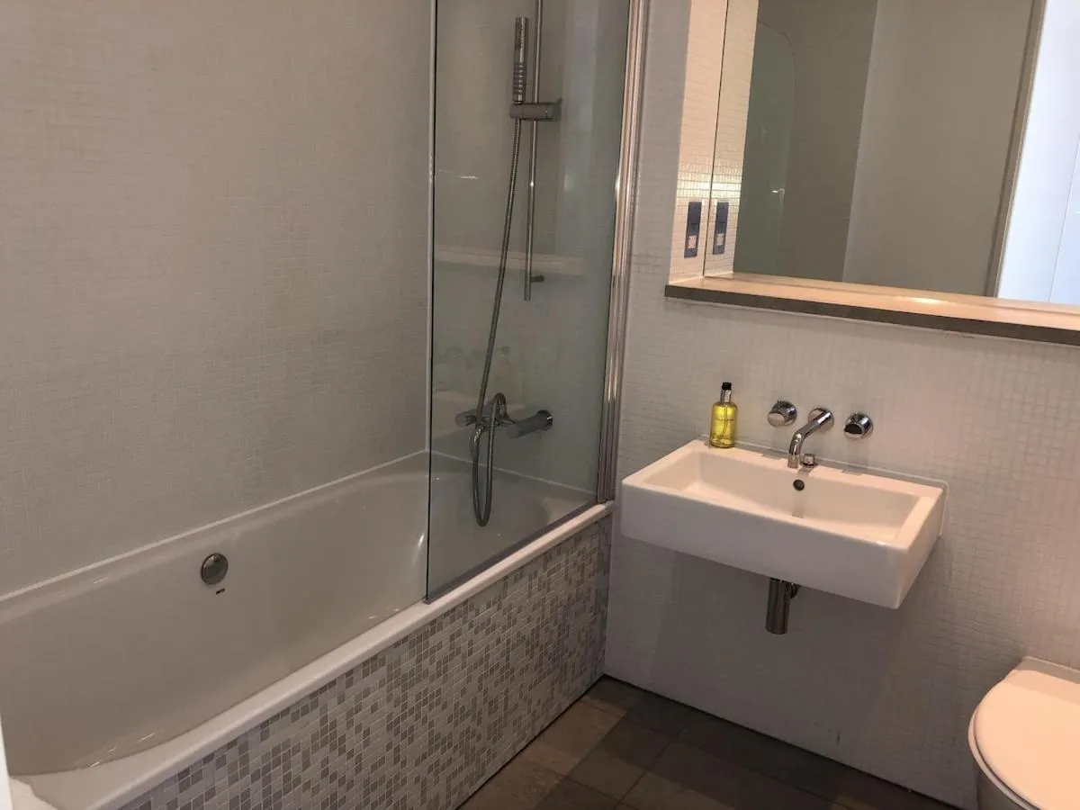 Spacious Modern Apartment 20 Brewhouse