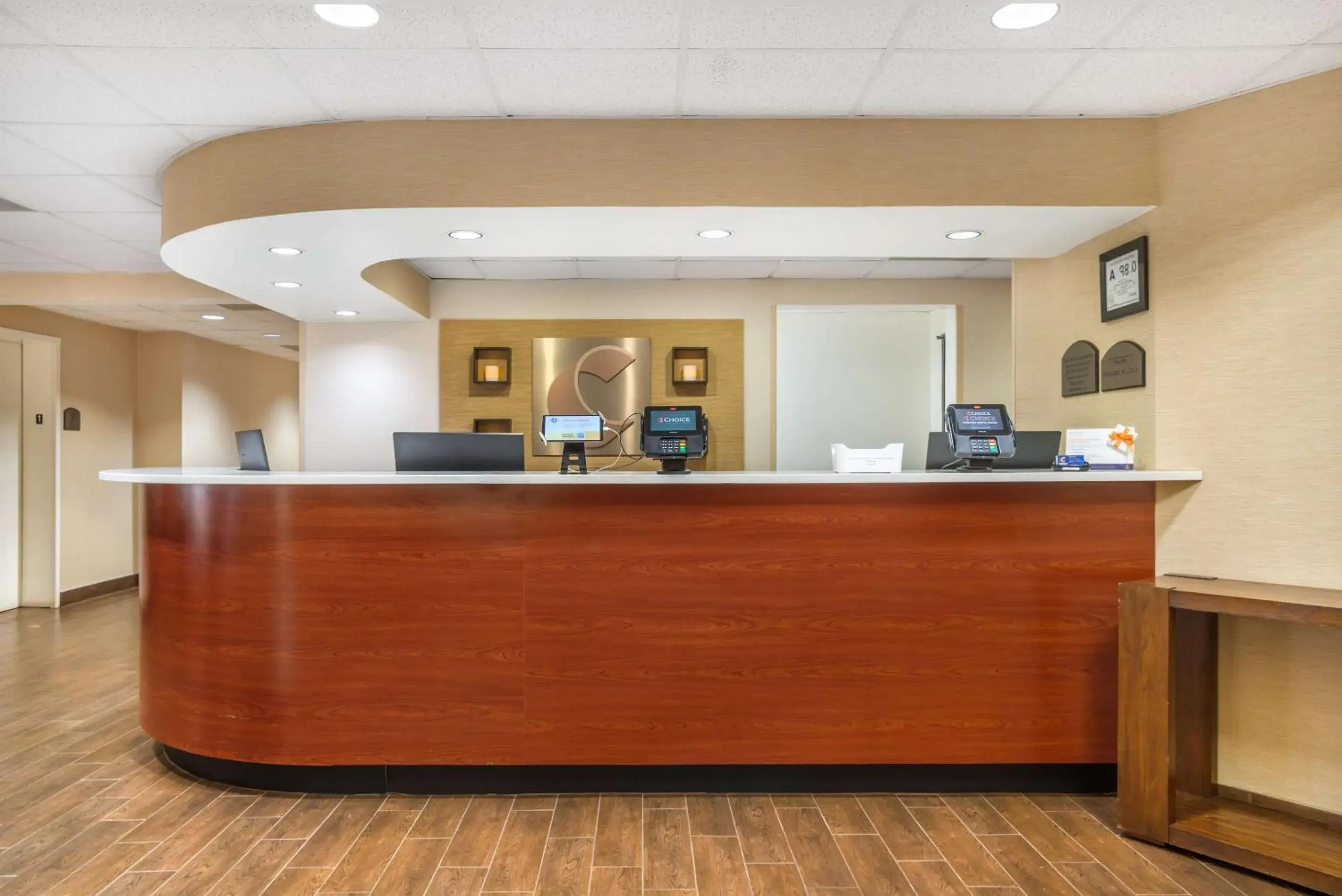 Lobby or reception in Comfort Inn & Suites Lake Norman Lobby or reception in Comfort Inn & Suites Lake Norman