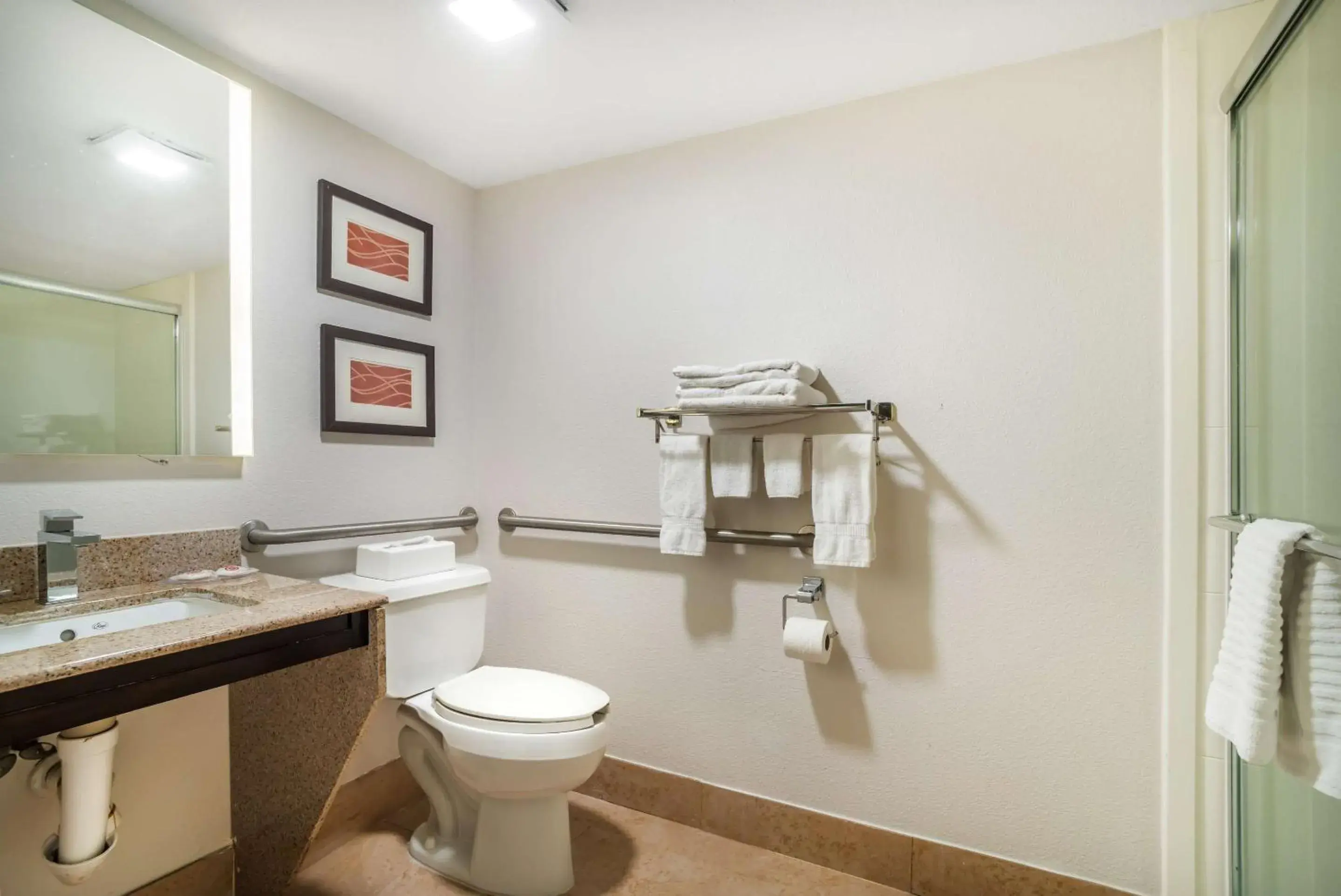 Bedroom in Comfort Inn & Suites Lake Norman Bedroom in Comfort Inn & Suites Lake Norman