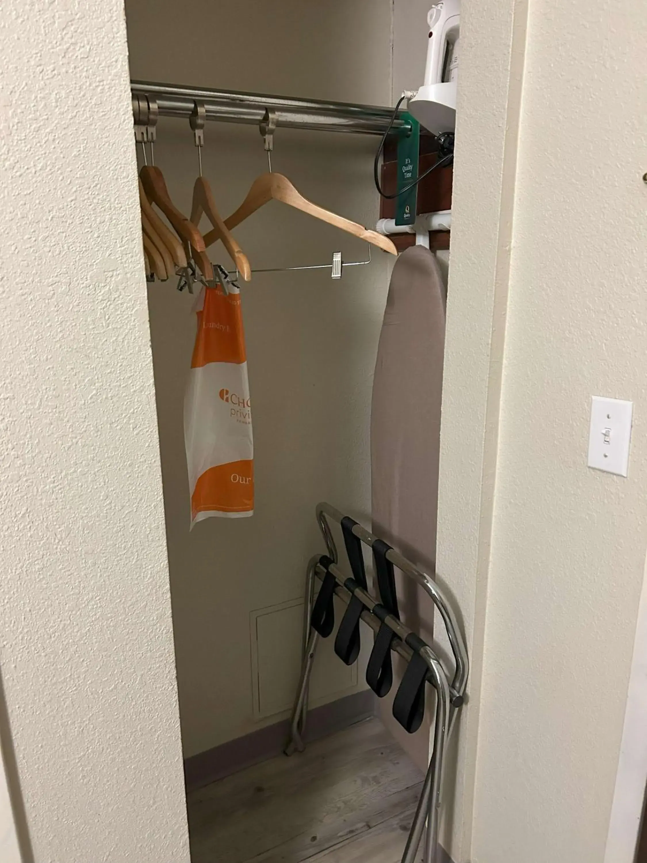 Bedroom in Quality Inn & Suites Tarboro - Kingsboro Bedroom in Quality Inn & Suites Tarboro - Kingsboro