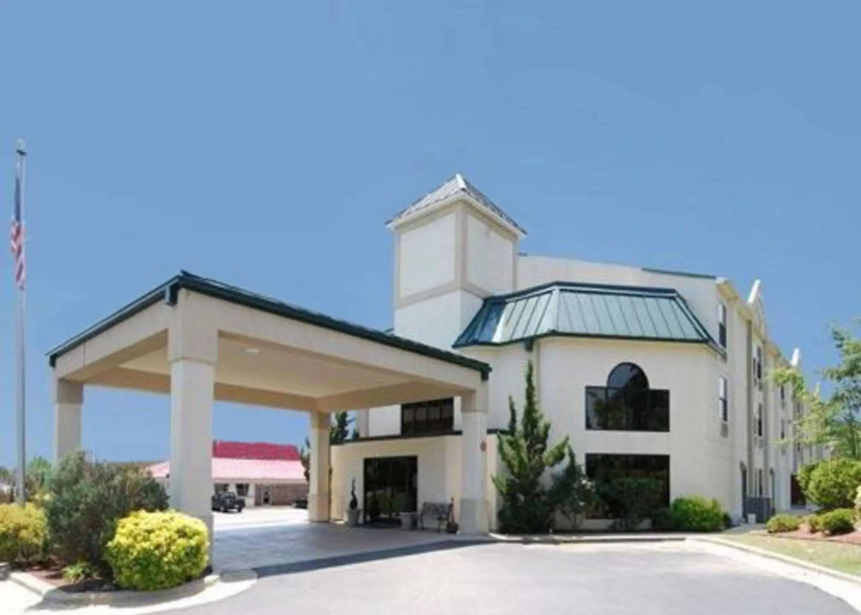 Property building in Quality Inn & Suites Tarboro - Kingsboro Property building in Quality Inn & Suites Tarboro - Kingsboro