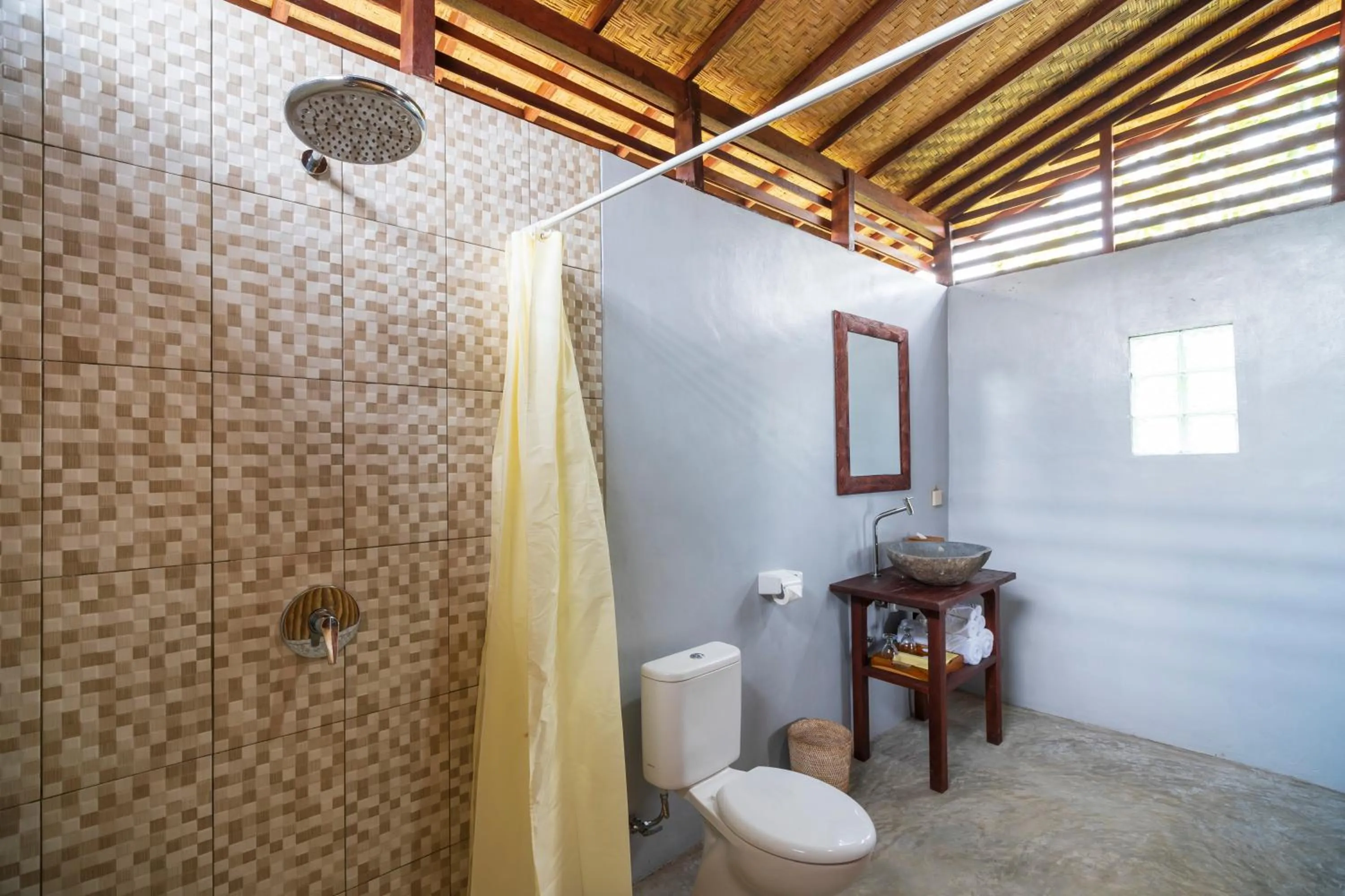 Shower in Star Semabu Resort