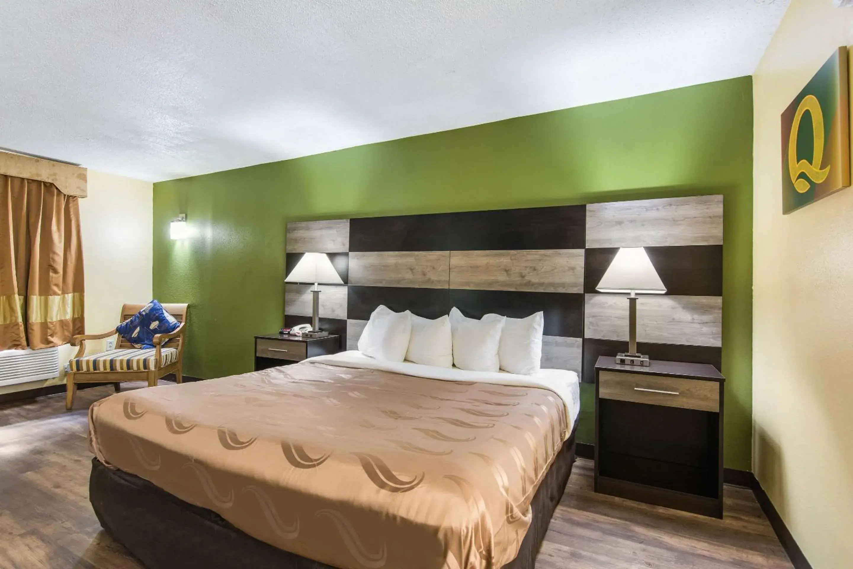 Bedroom, Bed in Quality Inn Kings Mountain Bedroom, Bed in Quality Inn Kings Mountain