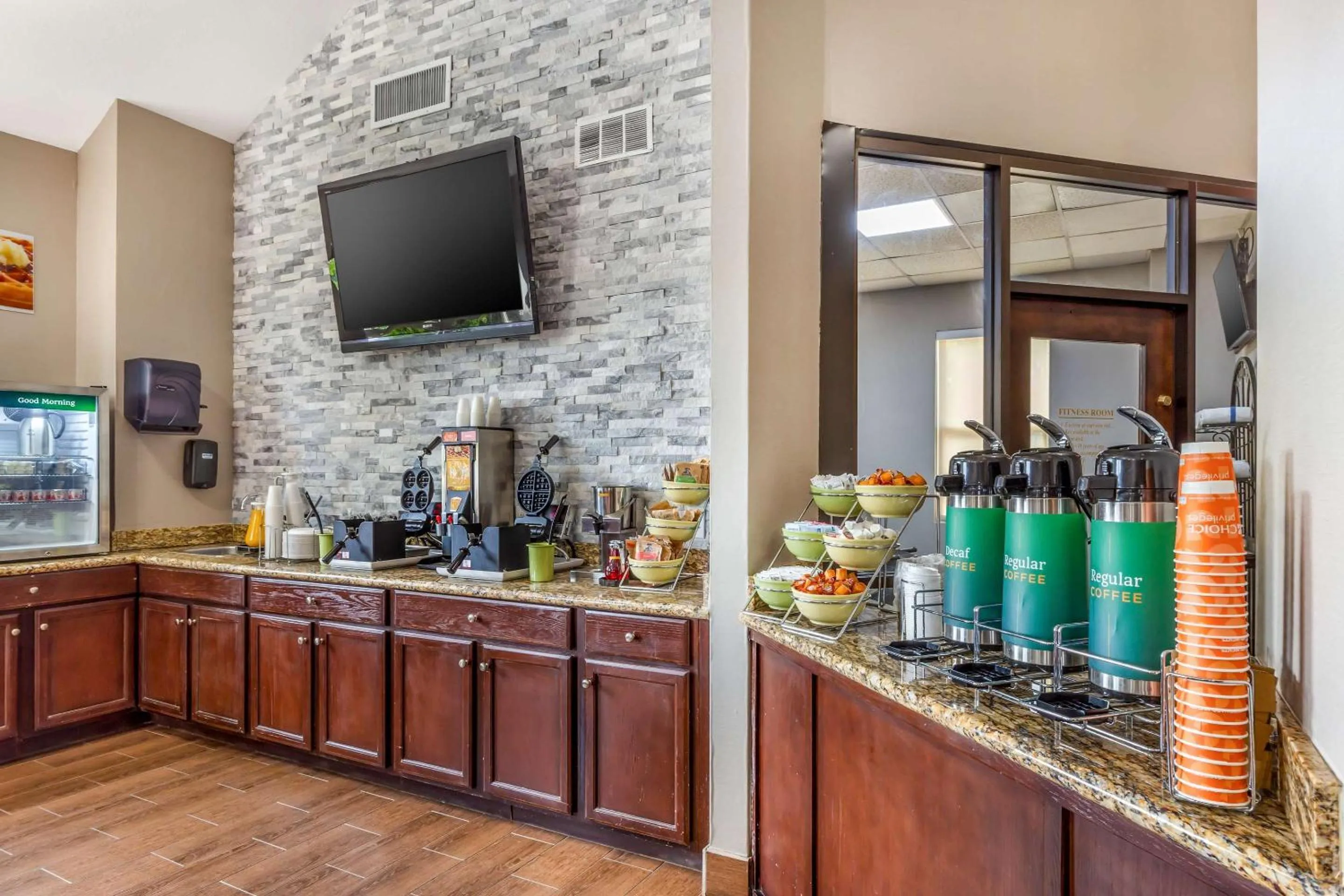 Breakfast in Quality Inn Asheboro South