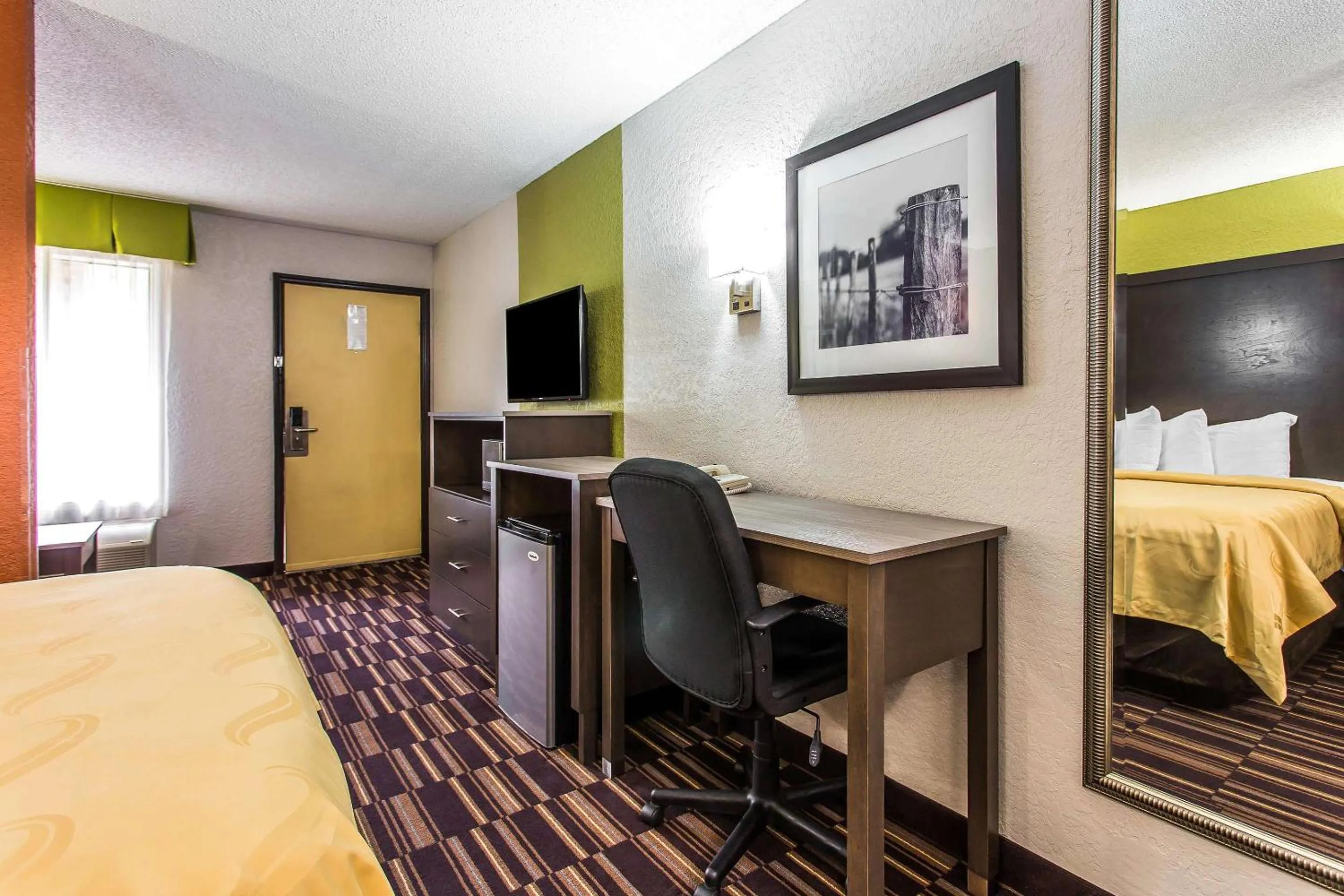 Bedroom, Bed in Quality Inn Albemarle