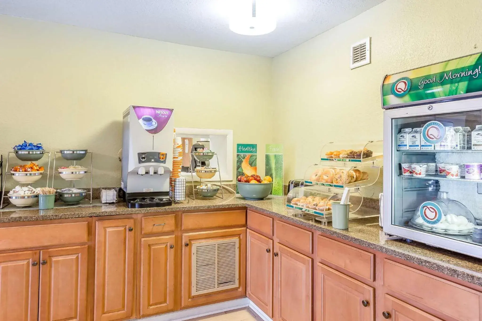 Breakfast in Quality Inn Carolina Oceanfront Breakfast in Quality Inn Carolina Oceanfront