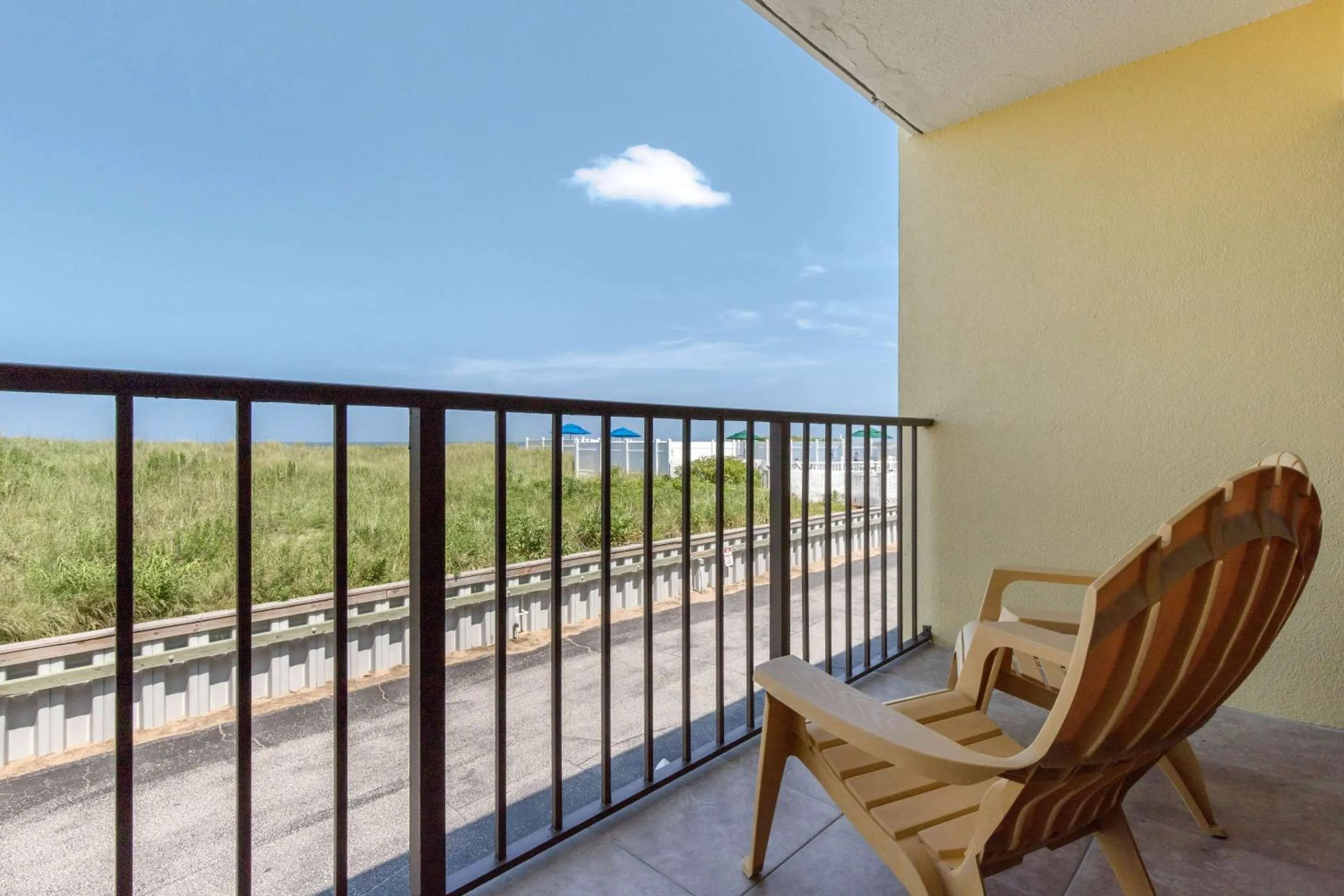 Bedroom in Quality Inn Carolina Oceanfront