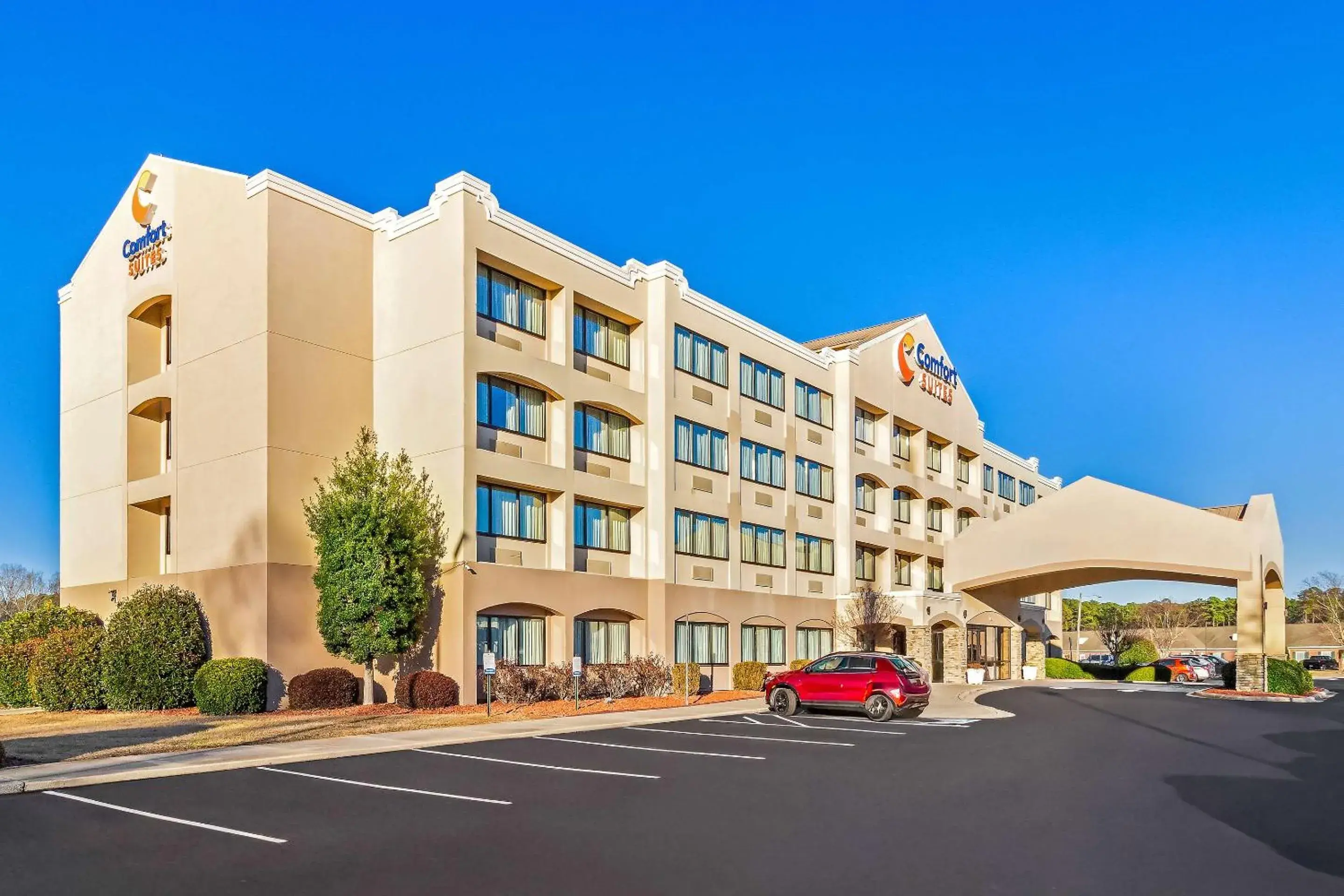 Property building in Comfort Suites Lumberton North Property building in Comfort Suites Lumberton North