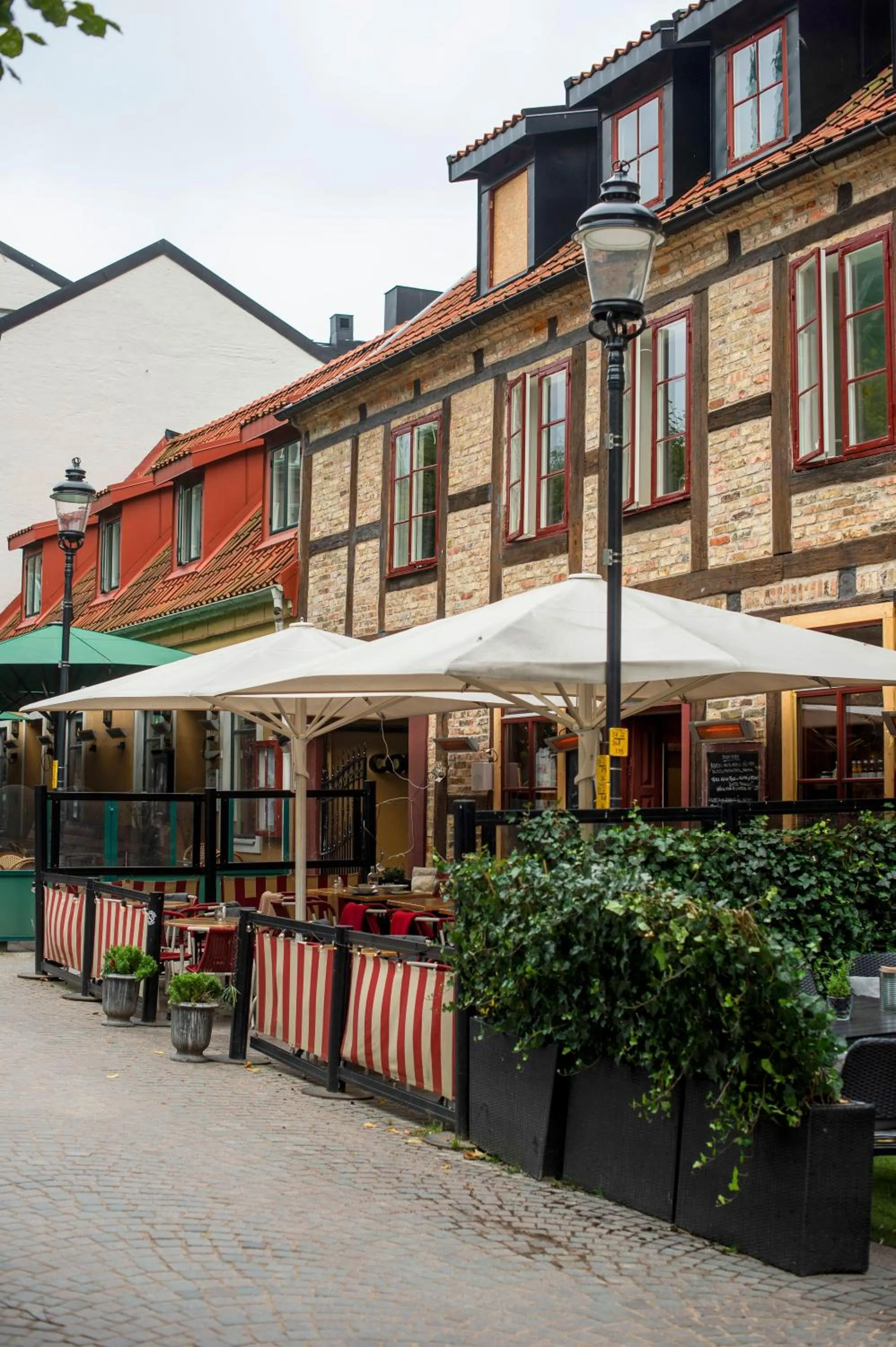 Property building in Continental Apartment Hotel Helsingborg