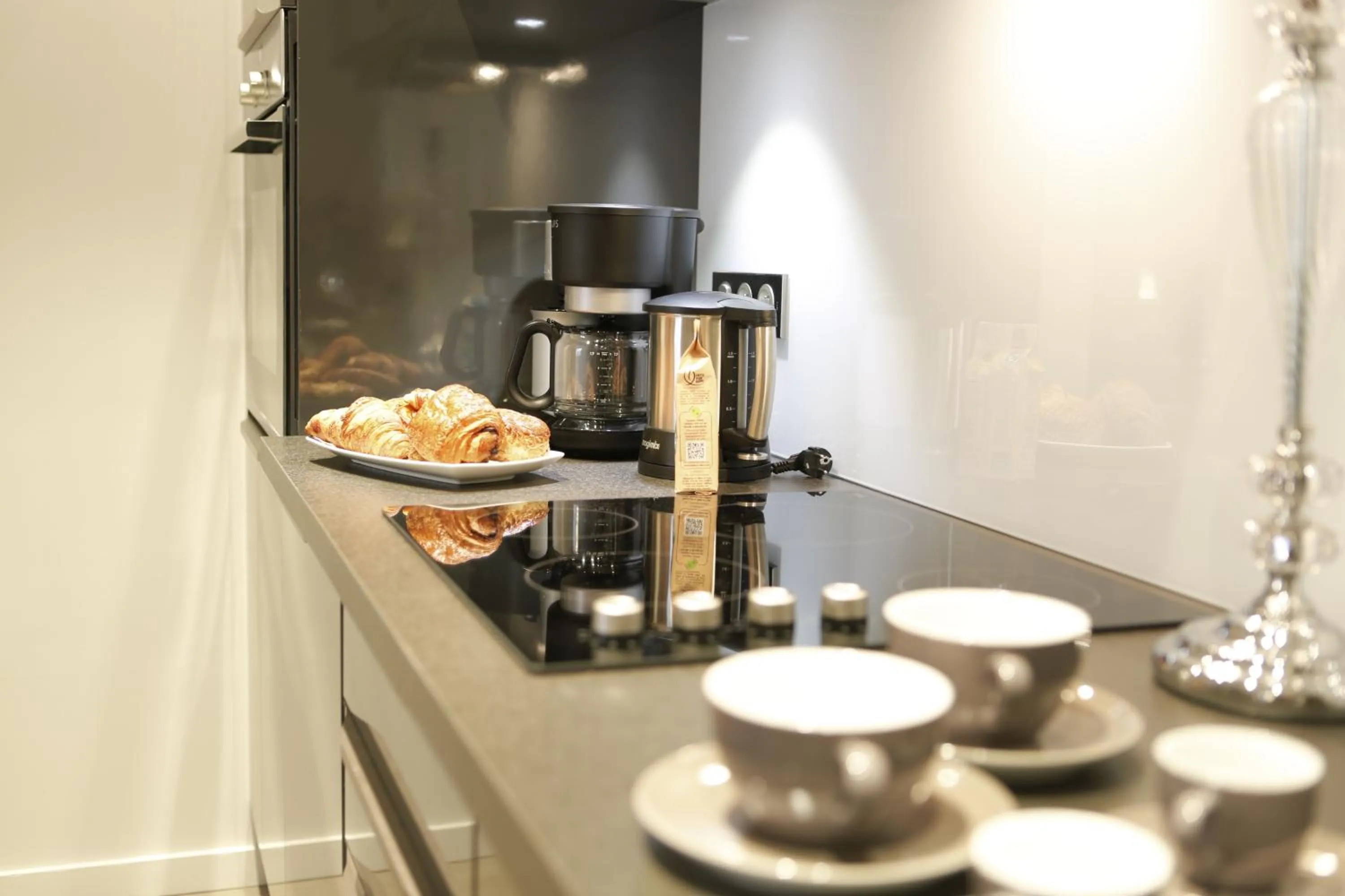 Coffee/tea facilities in Hôtel Roi de Sicile - Rivoli