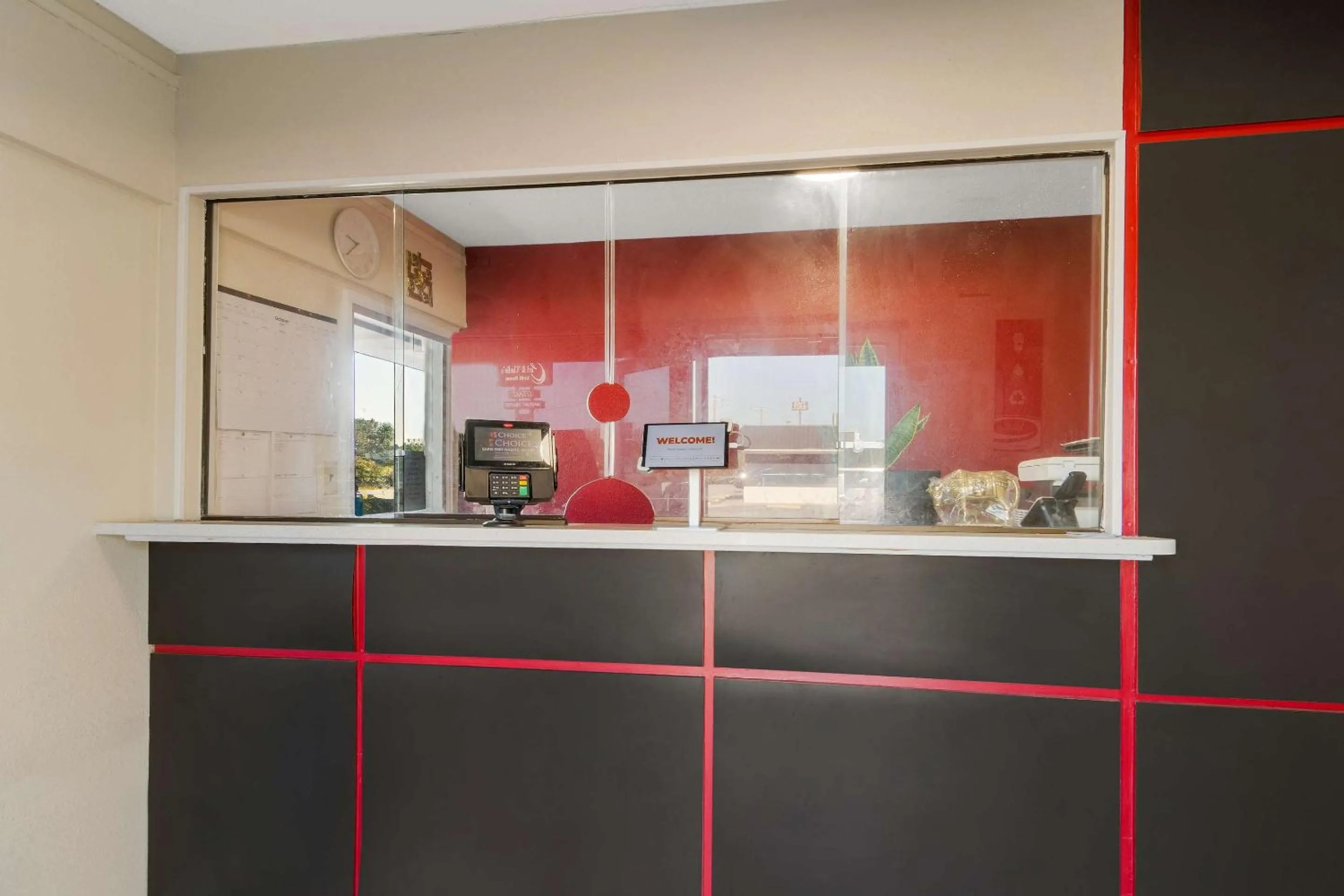 Lobby or reception in Econo Lodge Goldsboro Hwy 70