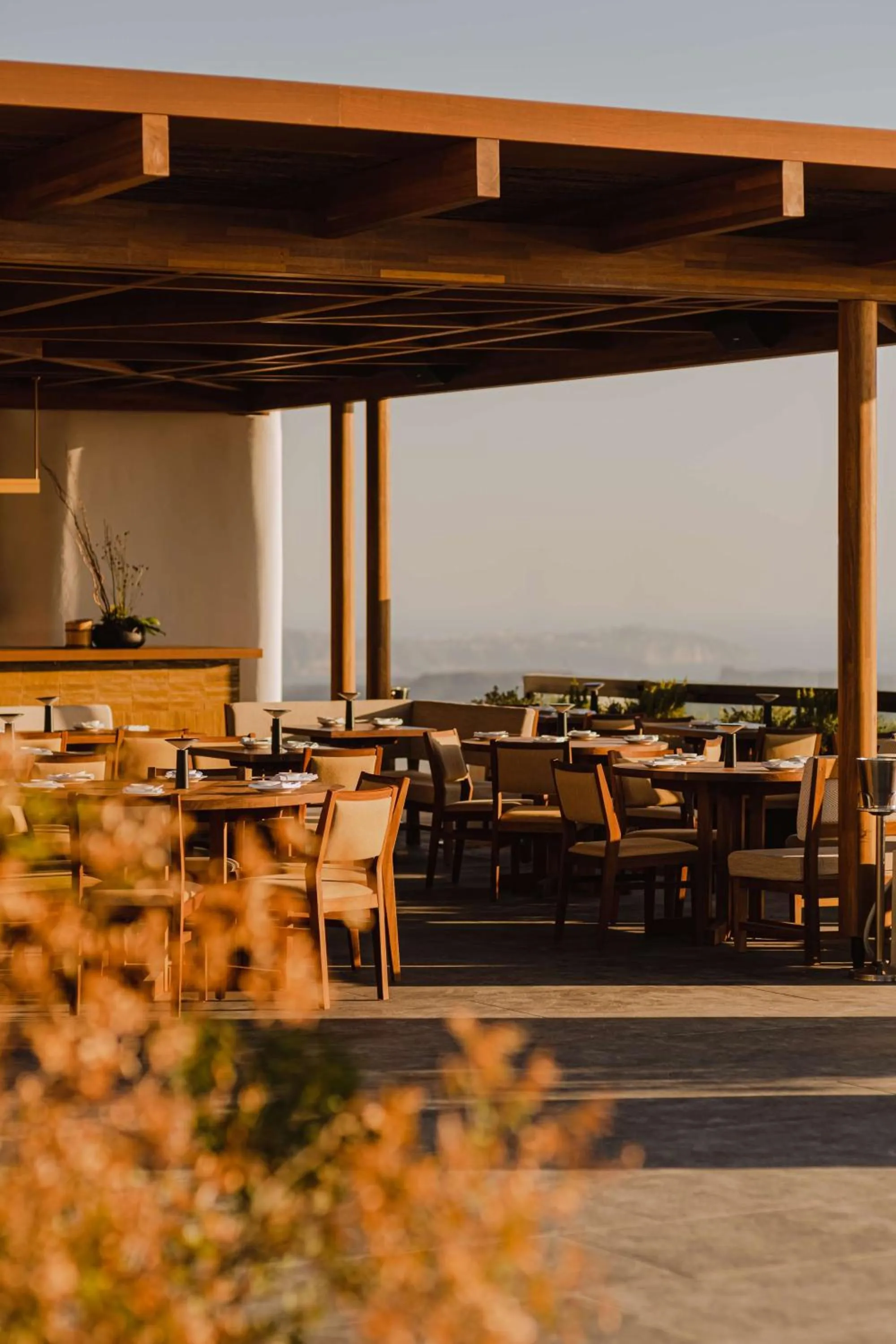 Restaurant/places to eat in Nobu Hotel Santorini