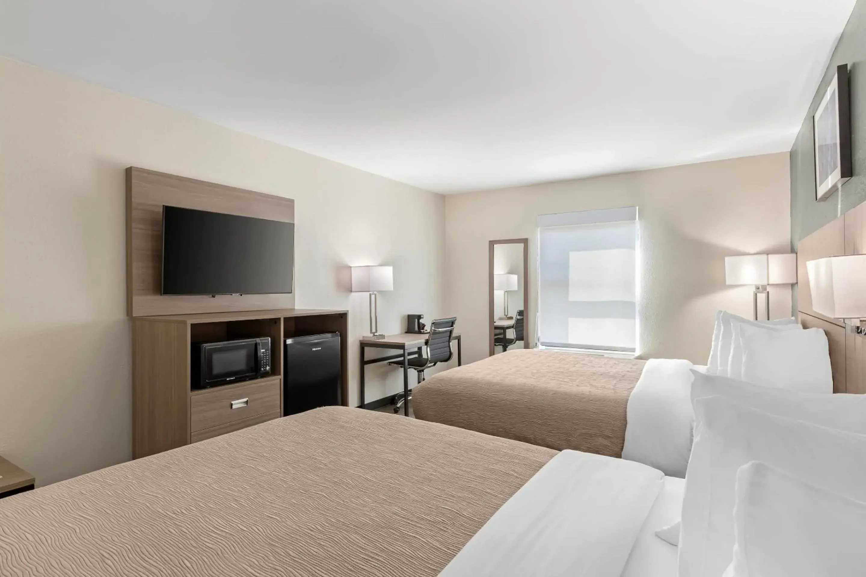 Bedroom, Bed in Quality Inn Washington NC Bedroom, Bed in Quality Inn Washington NC