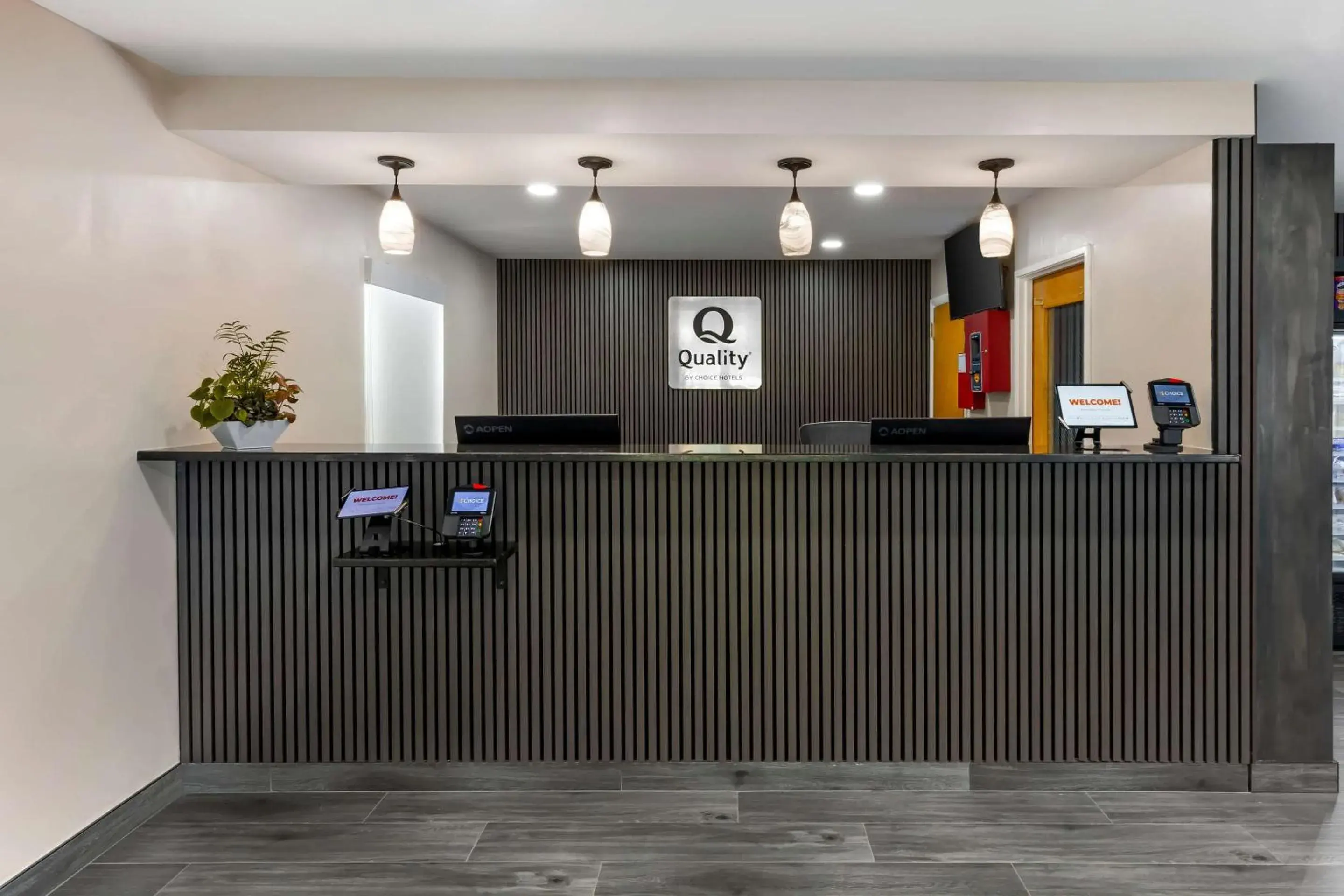 Lobby or reception in Quality Inn Washington NC Lobby or reception in Quality Inn Washington NC