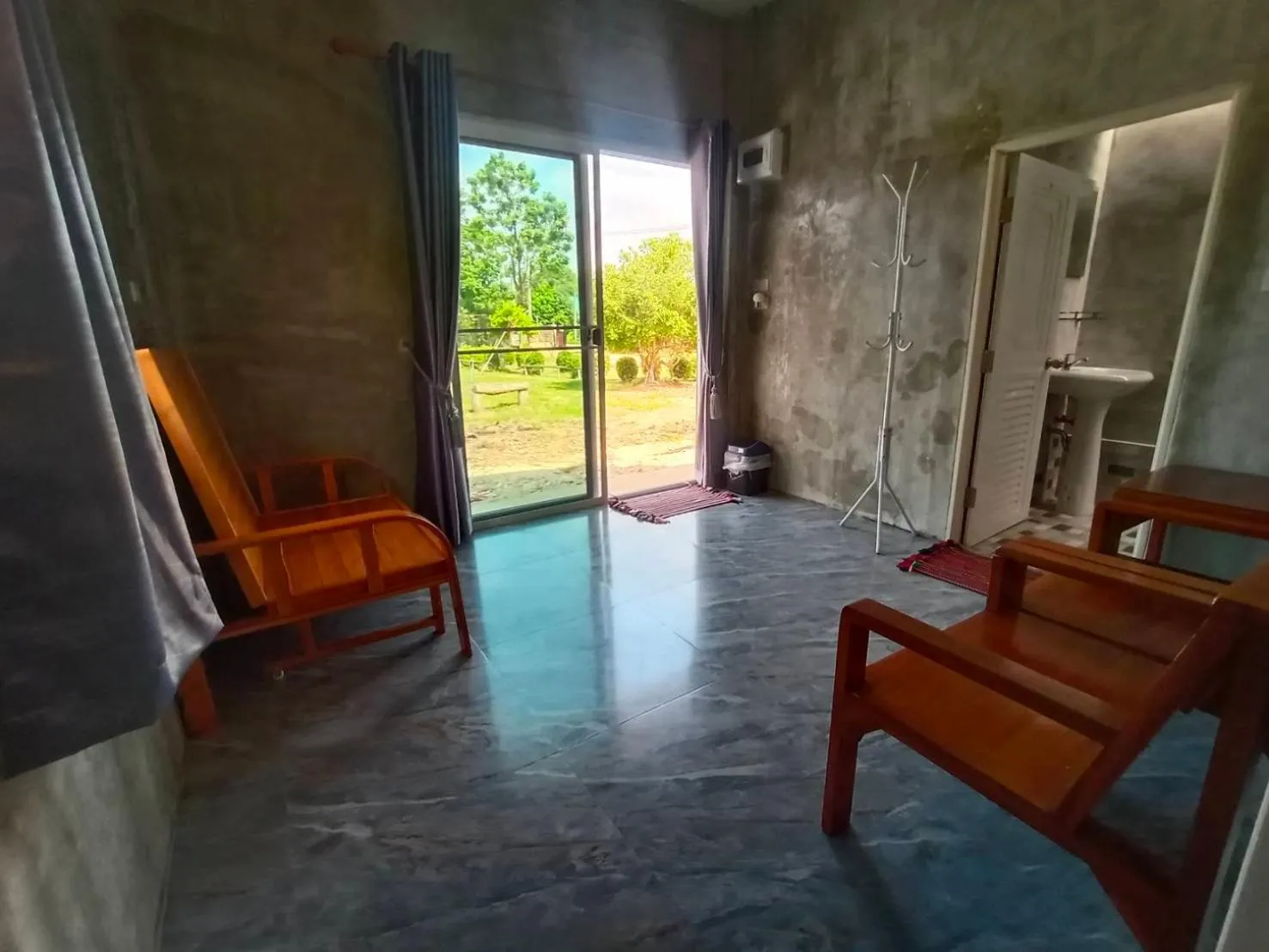 Baan Rabiangdao UthaiThani