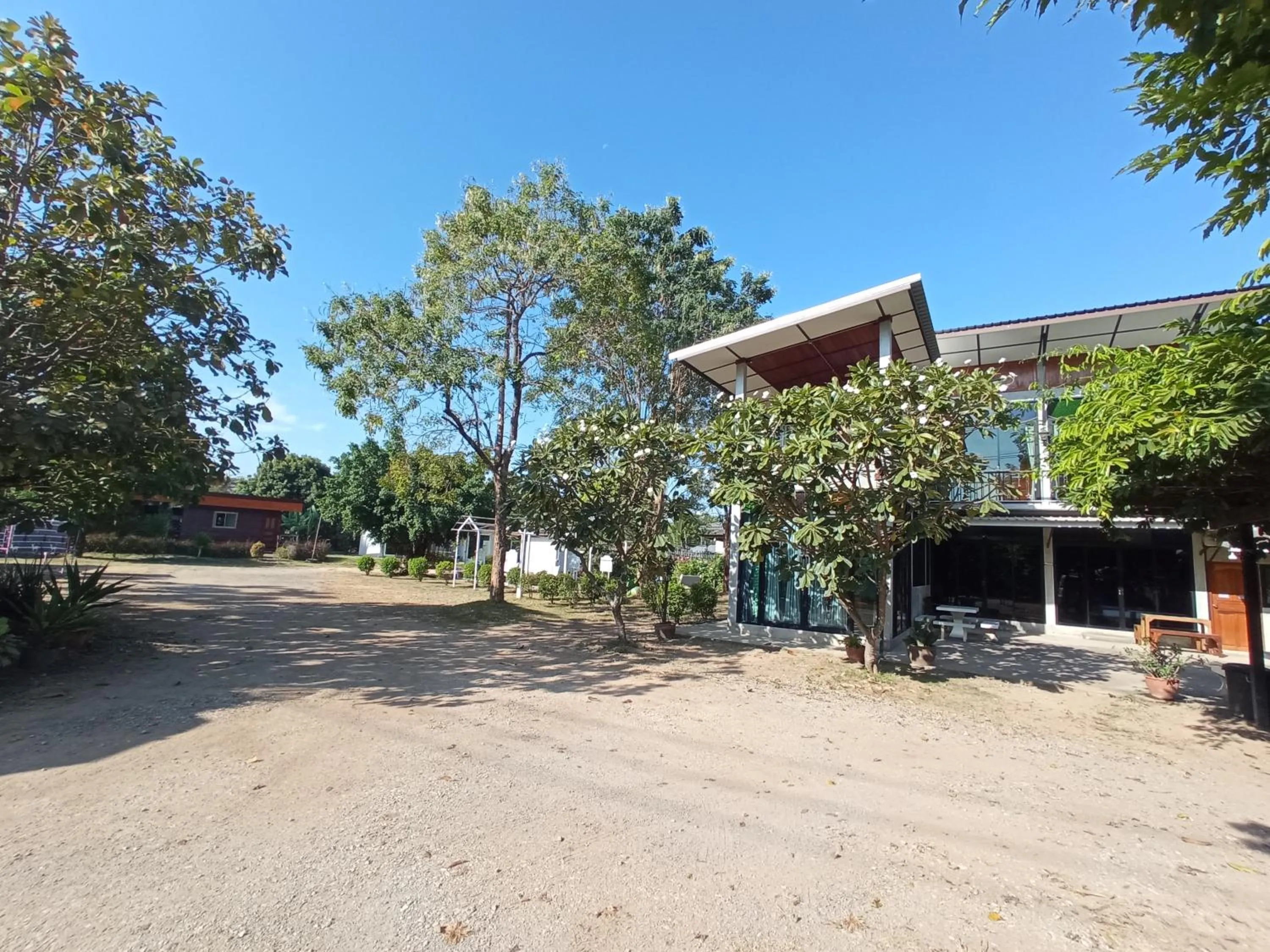 Baan Rabiangdao UthaiThani