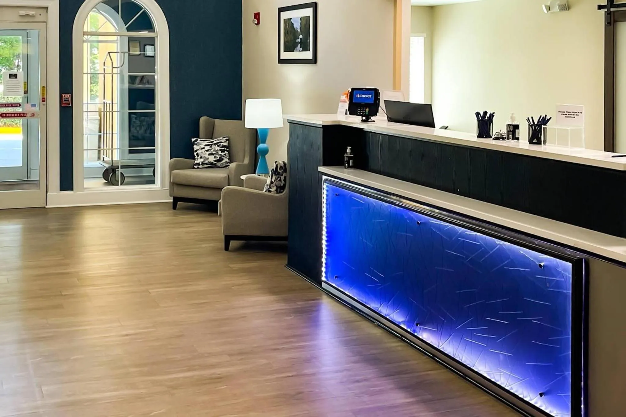 Lobby or reception in Comfort Suites Salisbury I-85