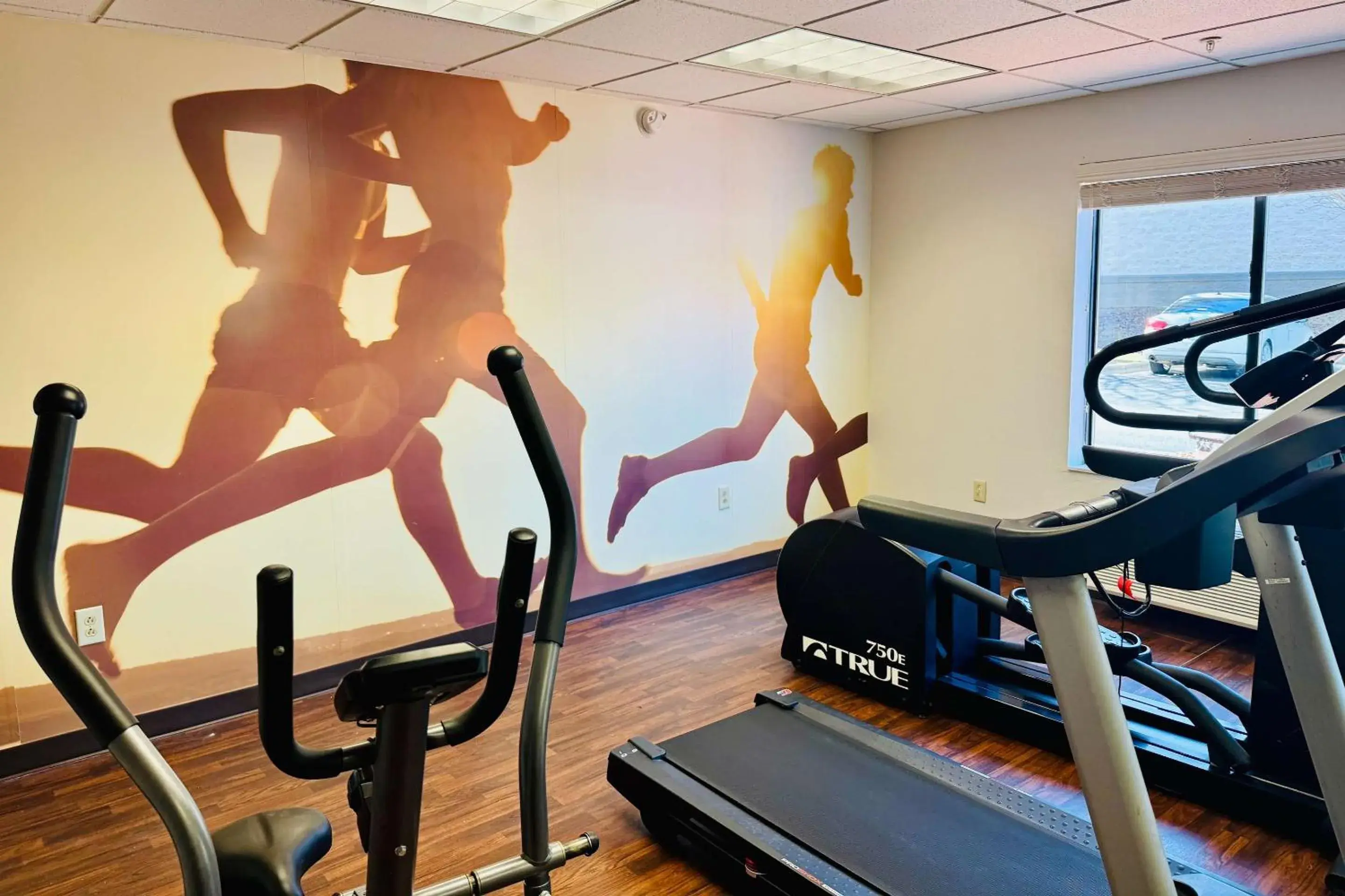Fitness centre/facilities in Clarion Pointe Albemarle Fitness centre/facilities in Clarion Pointe Albemarle