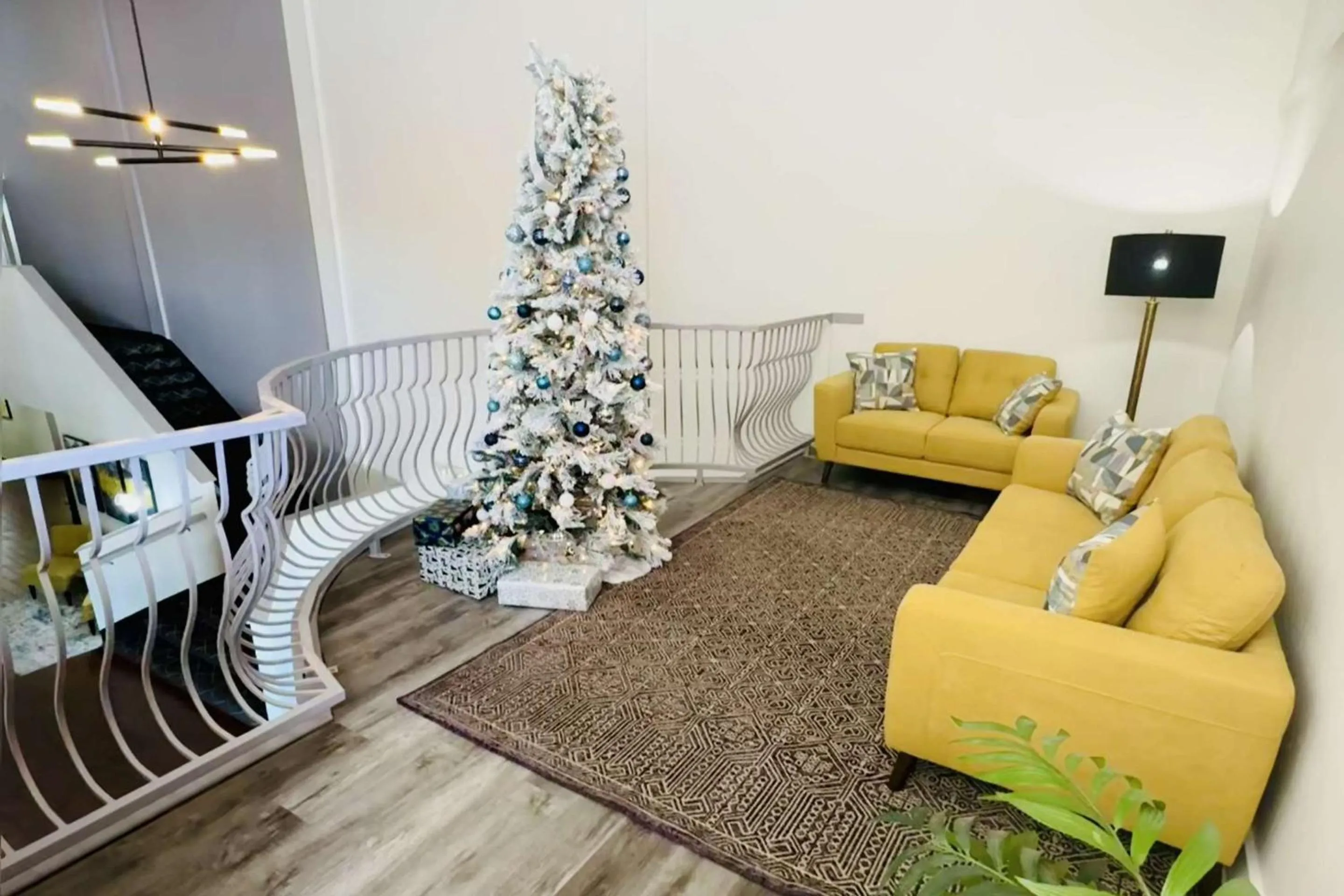 Lobby or reception in Clarion Pointe Albemarle