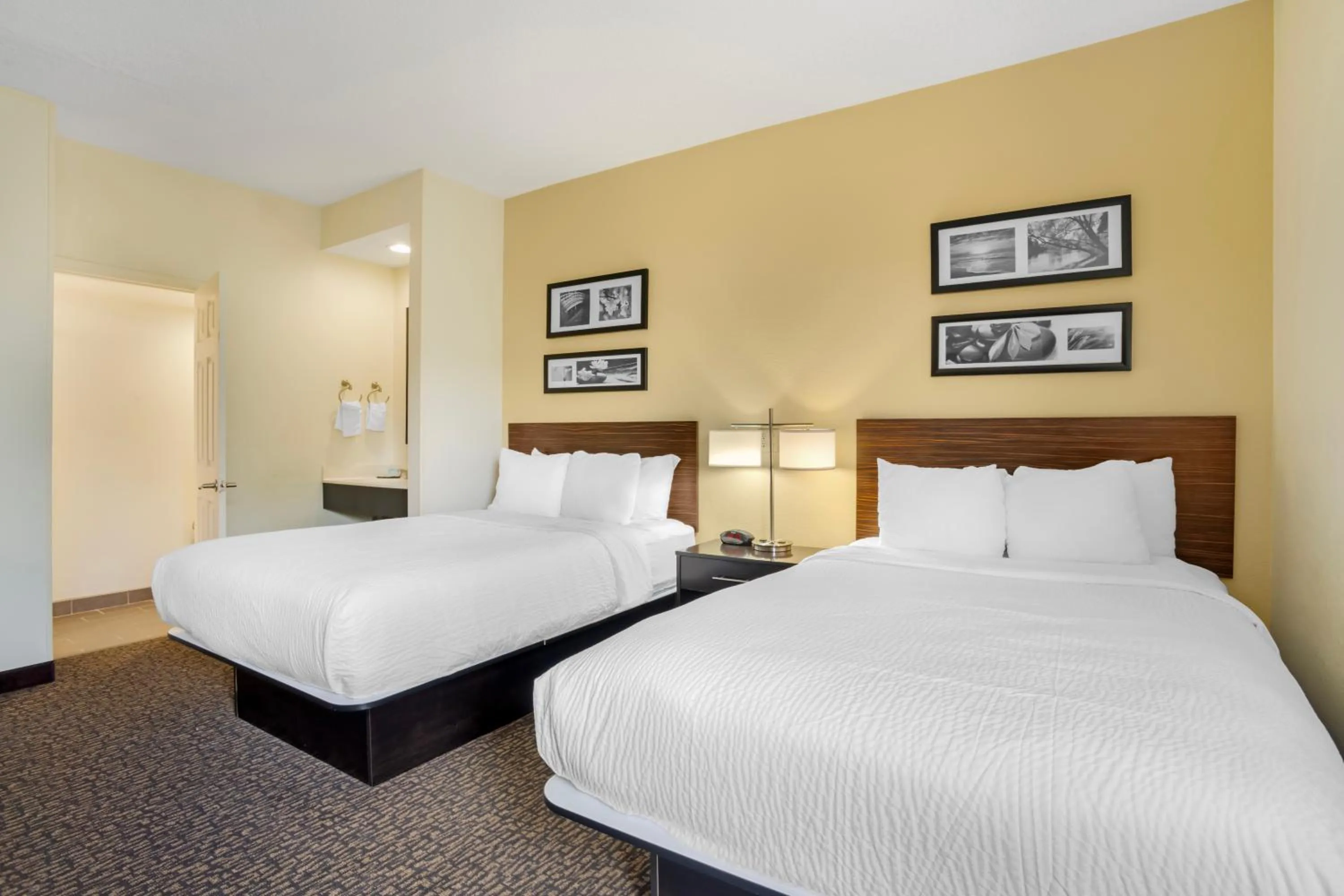 Bedroom, Bed in Sleep Inn & Suites at Concord Mills