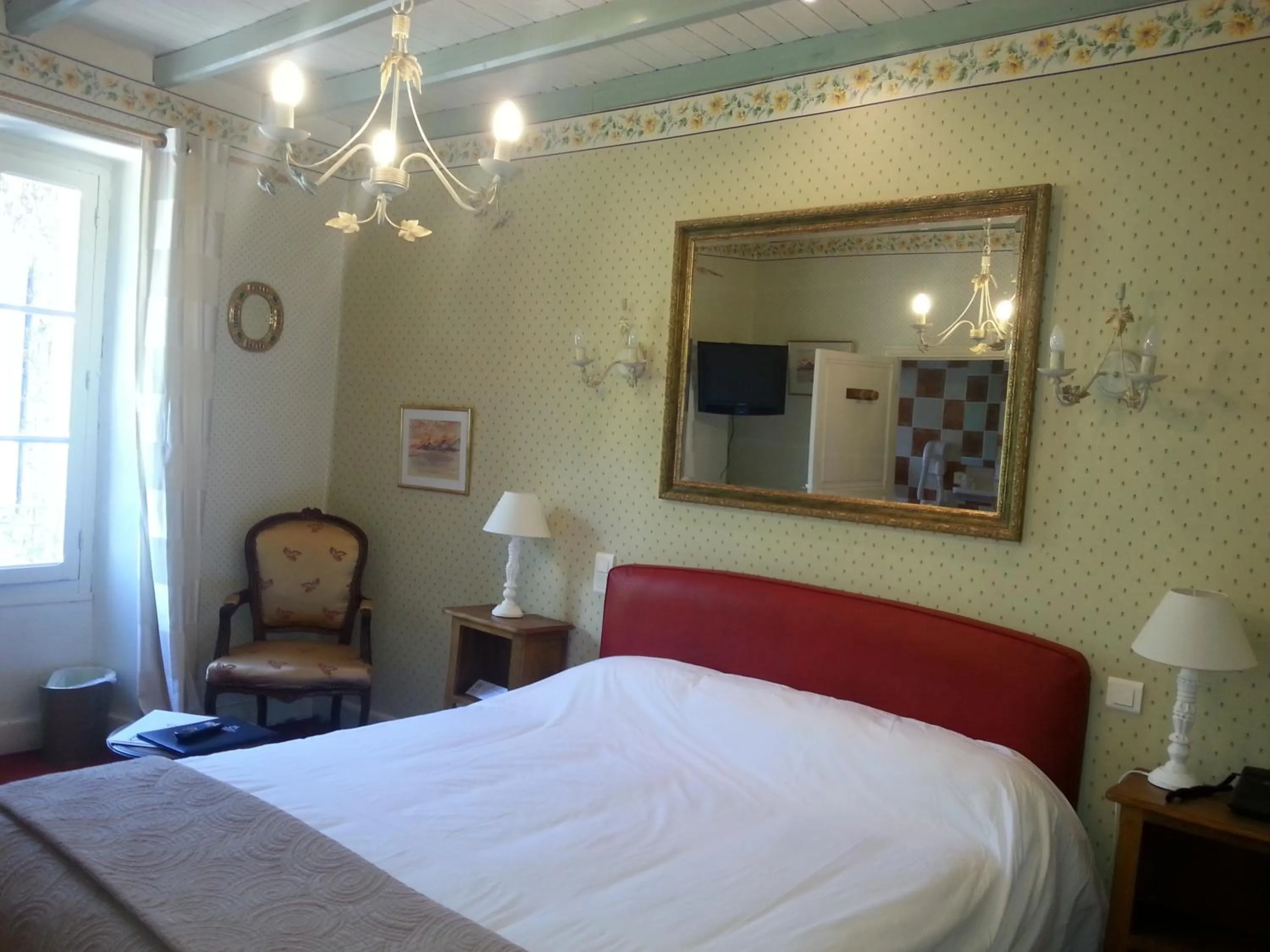 Standard Double Room in Chateau d'Ayres - Hôtel & Spa