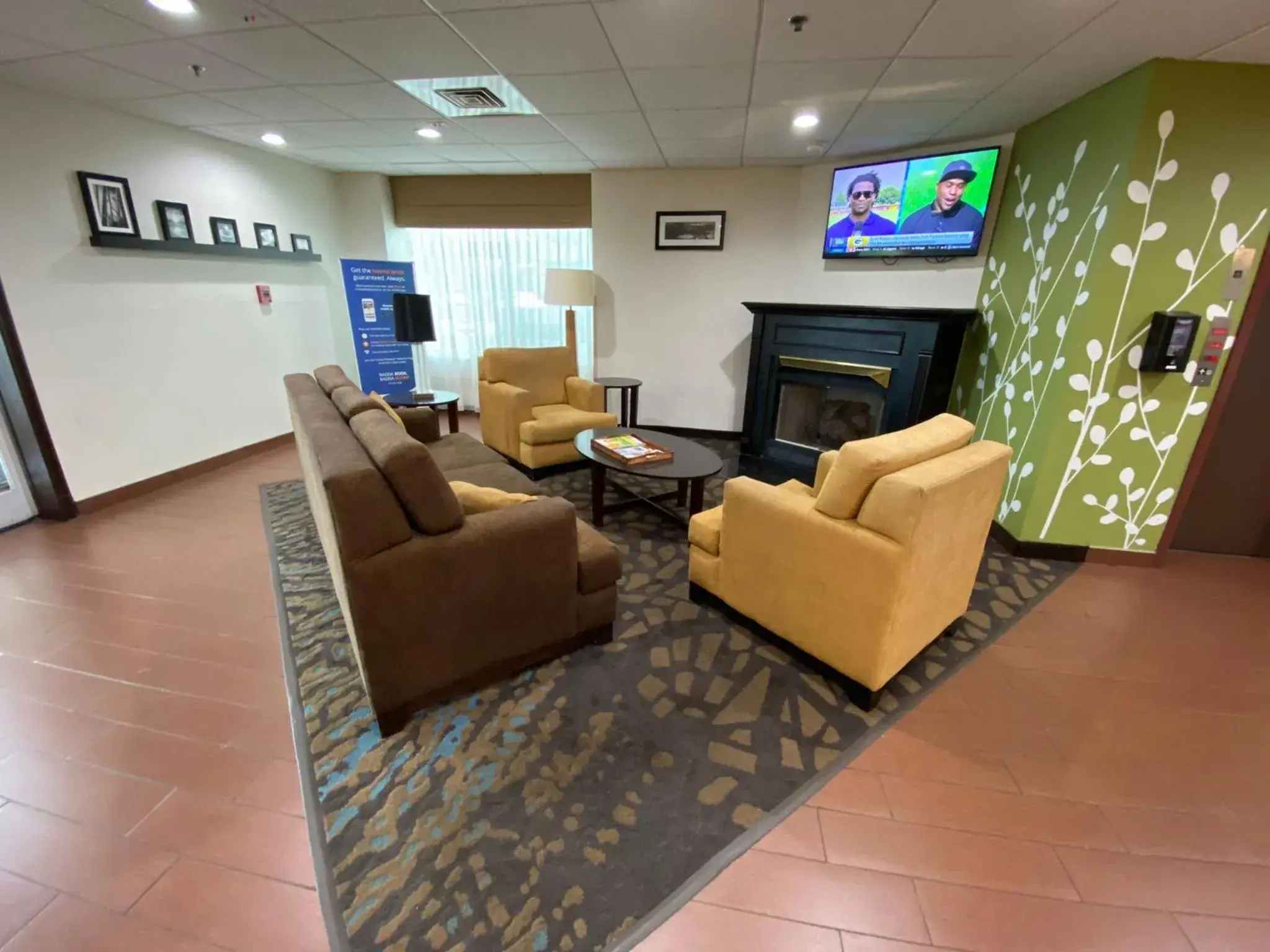 Lobby or reception in Sleep Inn & Suites Jacksonville near Camp Lejeune Lobby or reception in Sleep Inn & Suites Jacksonville near Camp Lejeune